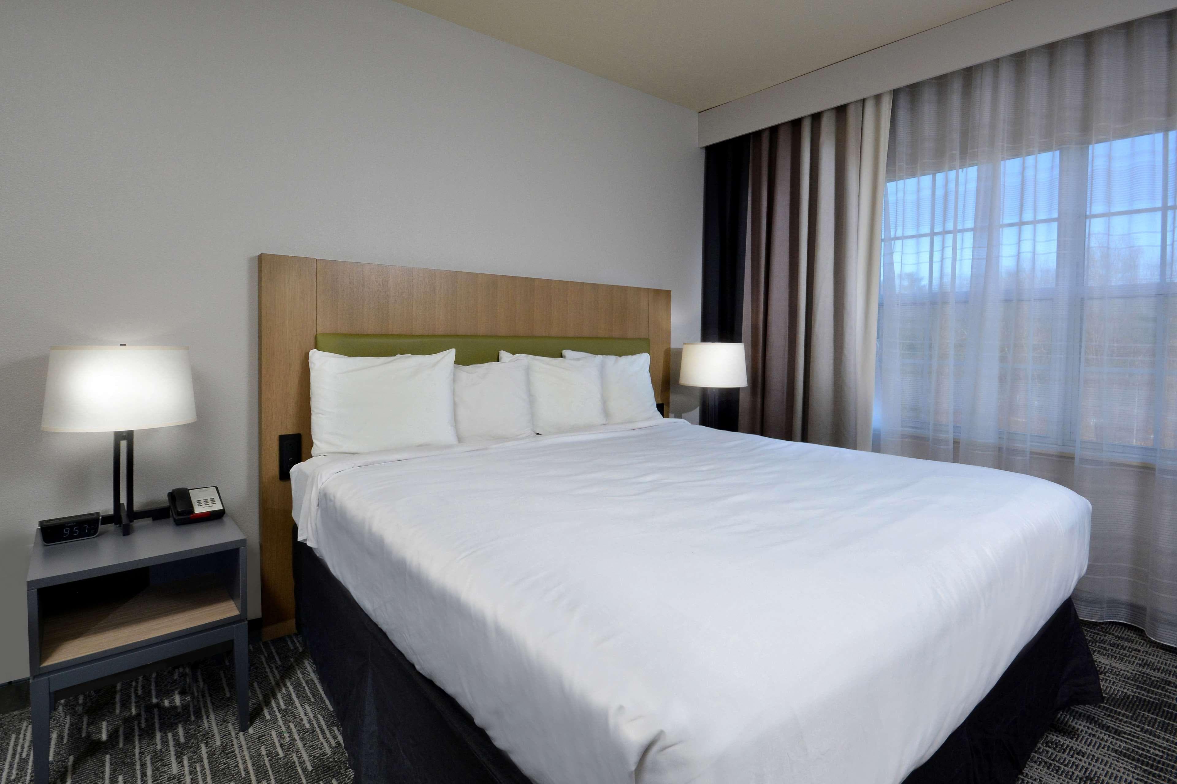 Country Inn & Suites by Radisson, Asheville West near Biltmore — 7