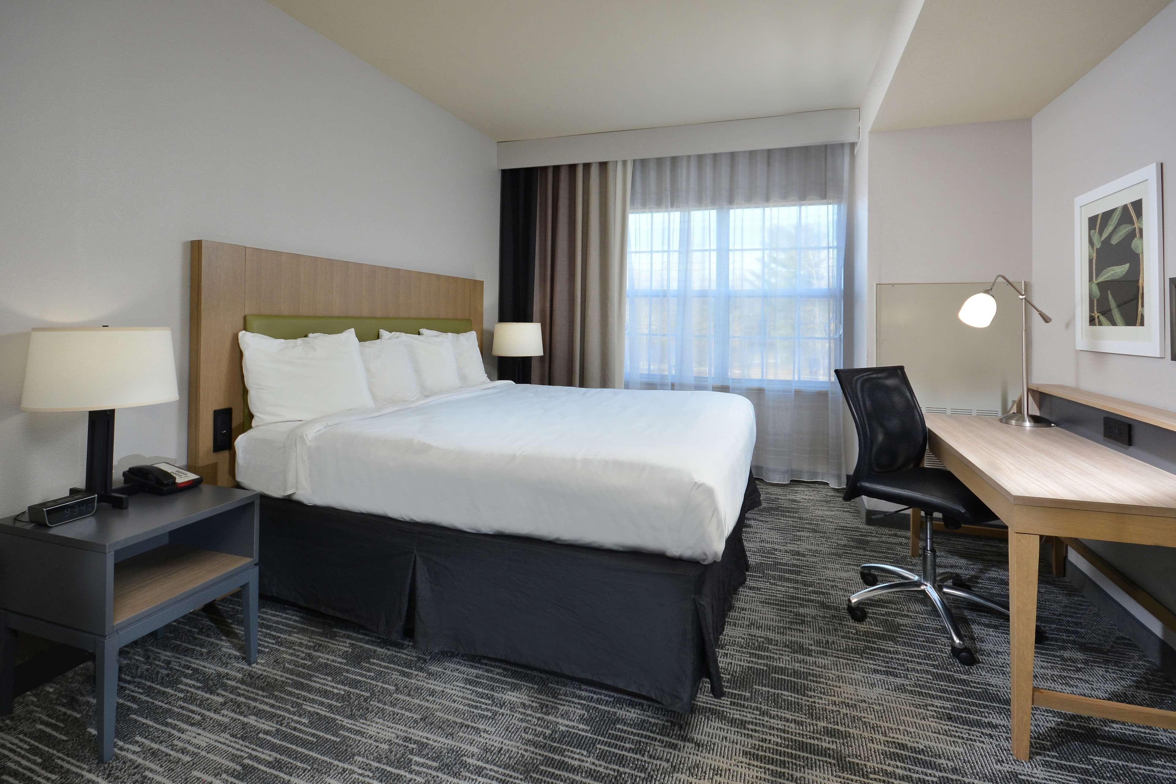 Country Inn & Suites by Radisson, Asheville West near Biltmore — 2
