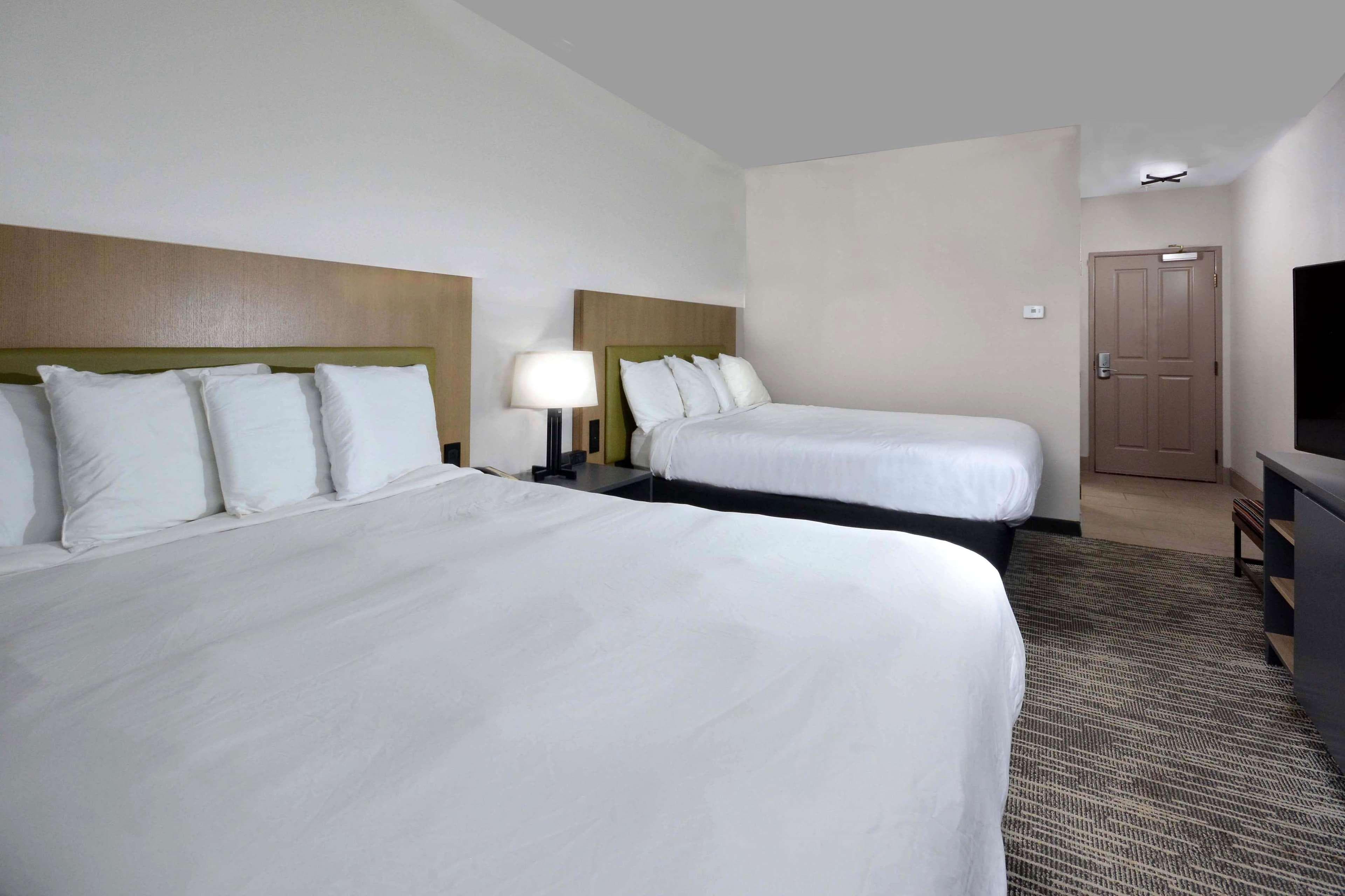 Country Inn & Suites by Radisson, Asheville West near Biltmore — 35
