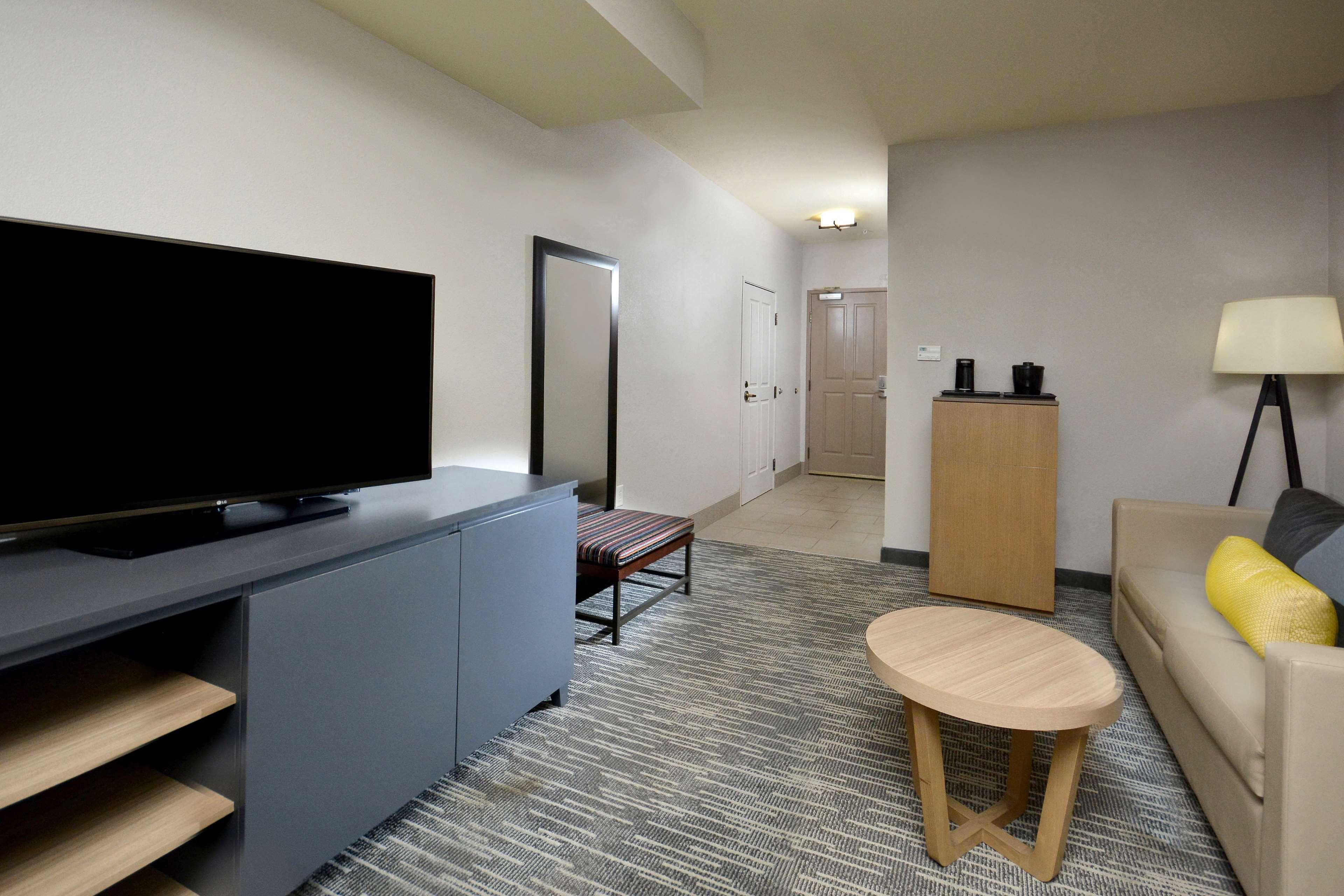 Country Inn & Suites by Radisson, Asheville West near Biltmore — 25