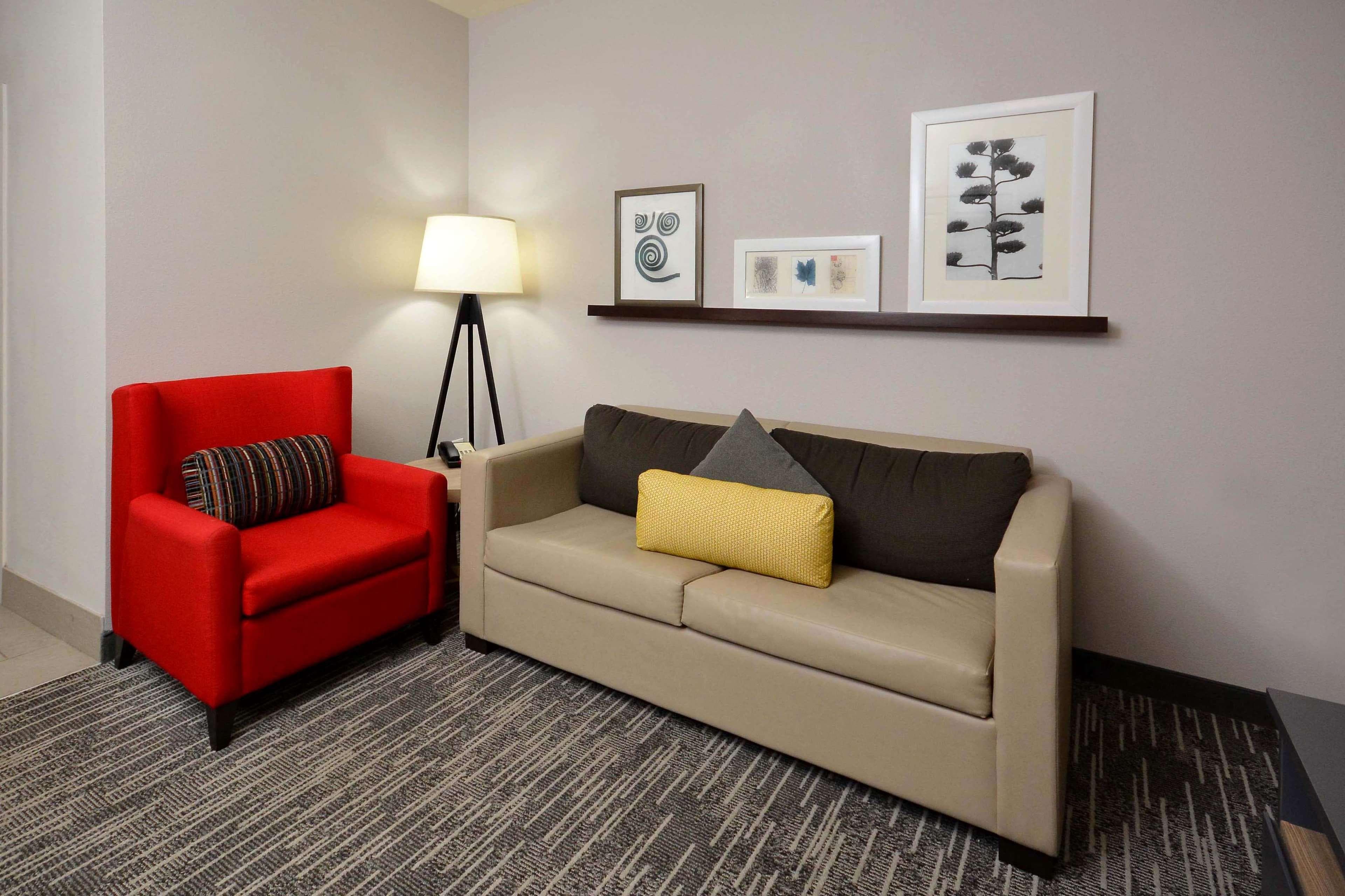 Country Inn & Suites by Radisson, Asheville West near Biltmore — 28