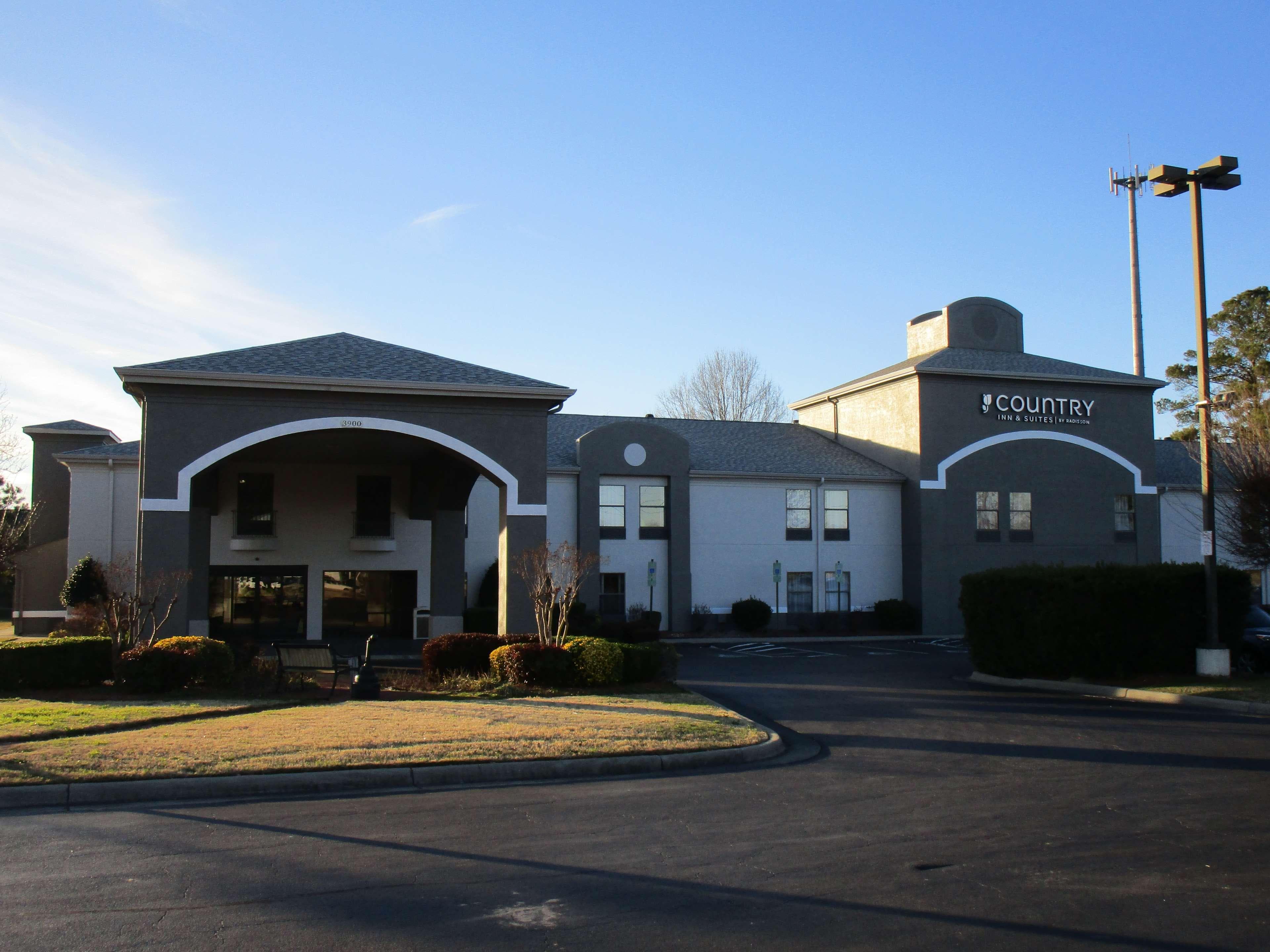 Country Inn & Suites by Radisson, Greenville, NC - Image 1