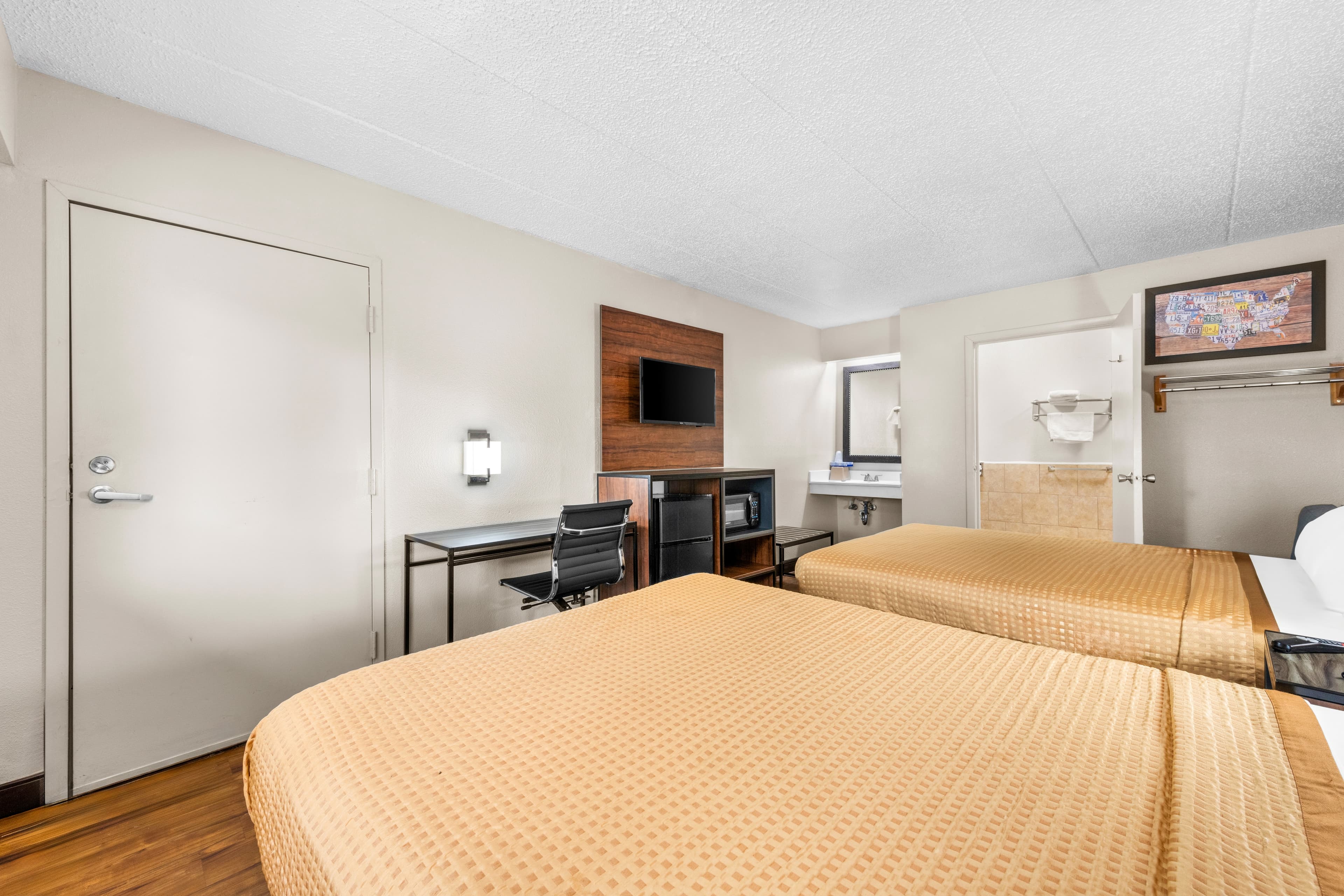 Econo Lodge Charlotte Airport — 20