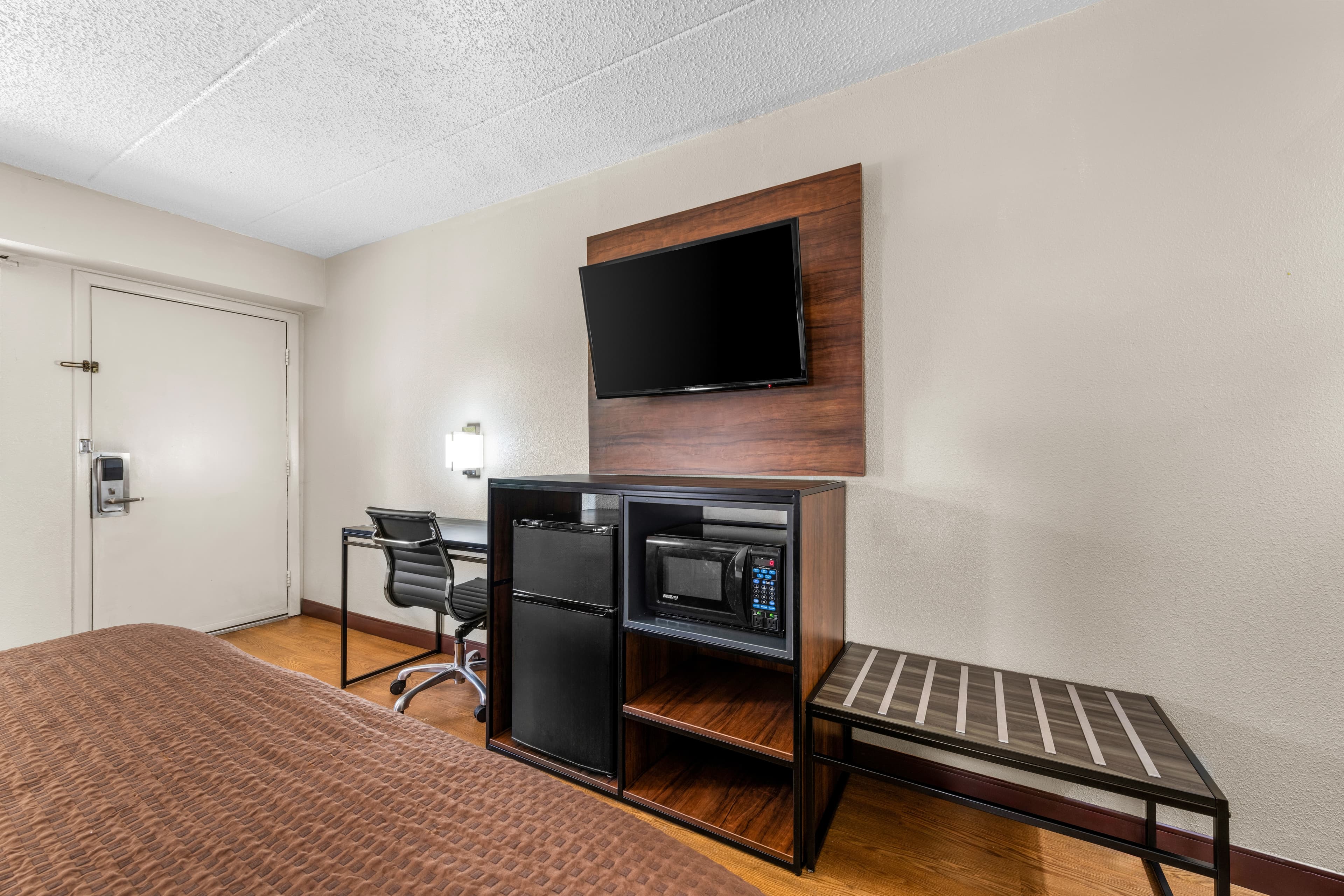 Econo Lodge Charlotte Airport — 28