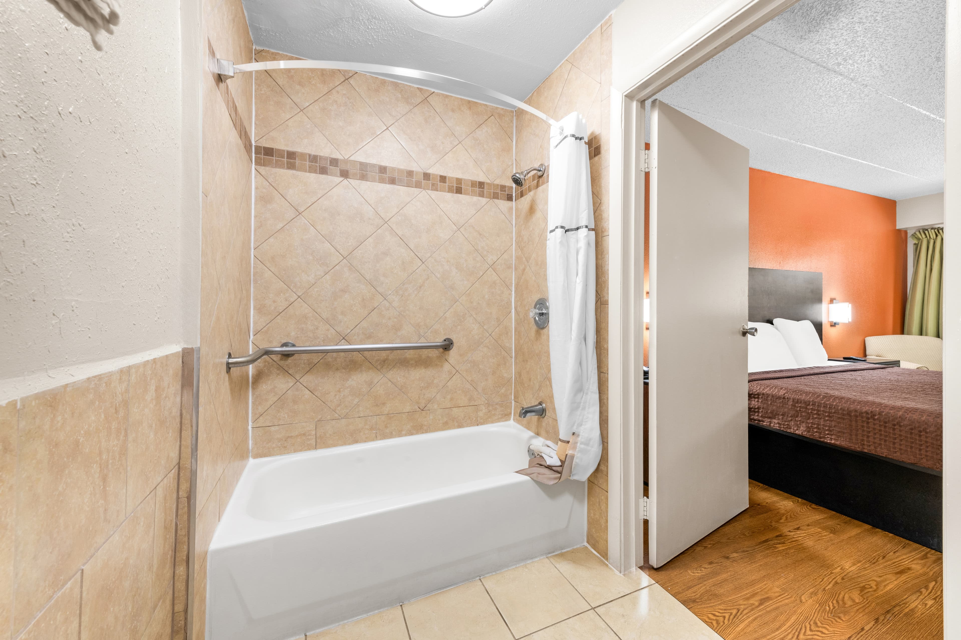 Econo Lodge Charlotte Airport — 30