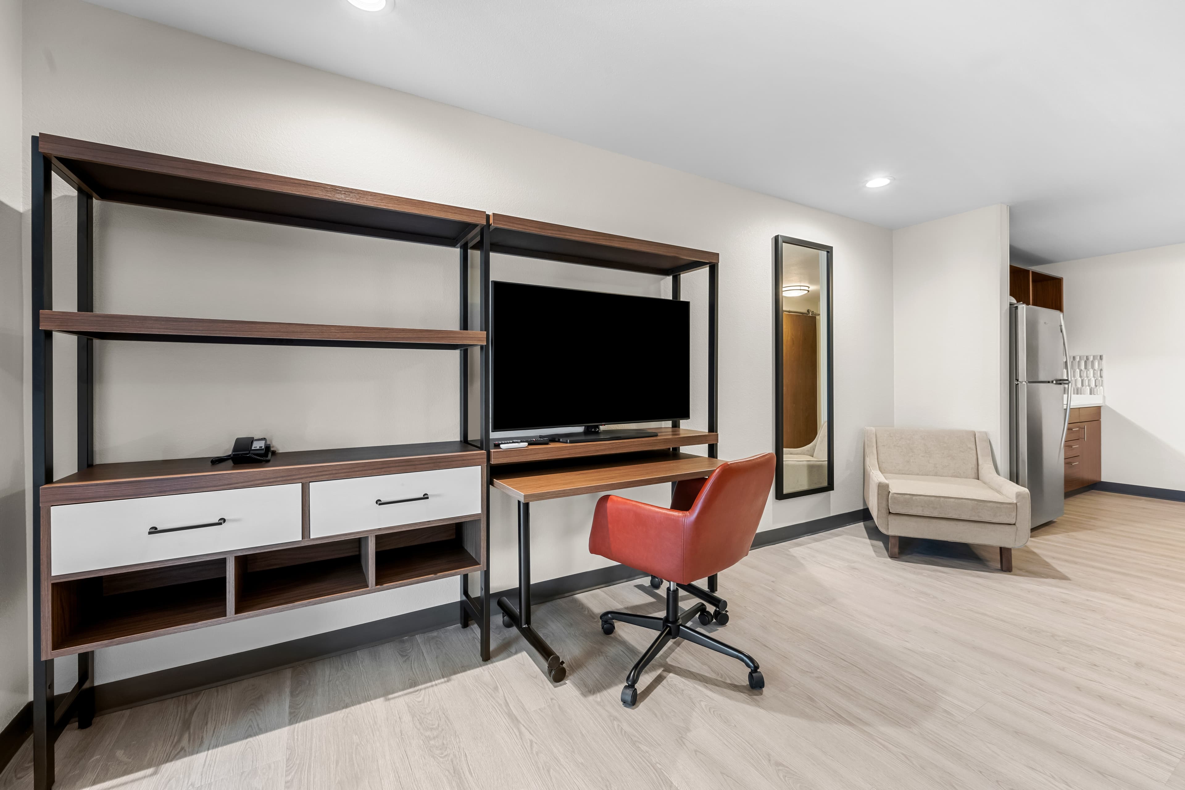 Everhome Suites Fayetteville near Fort Bragg — 7