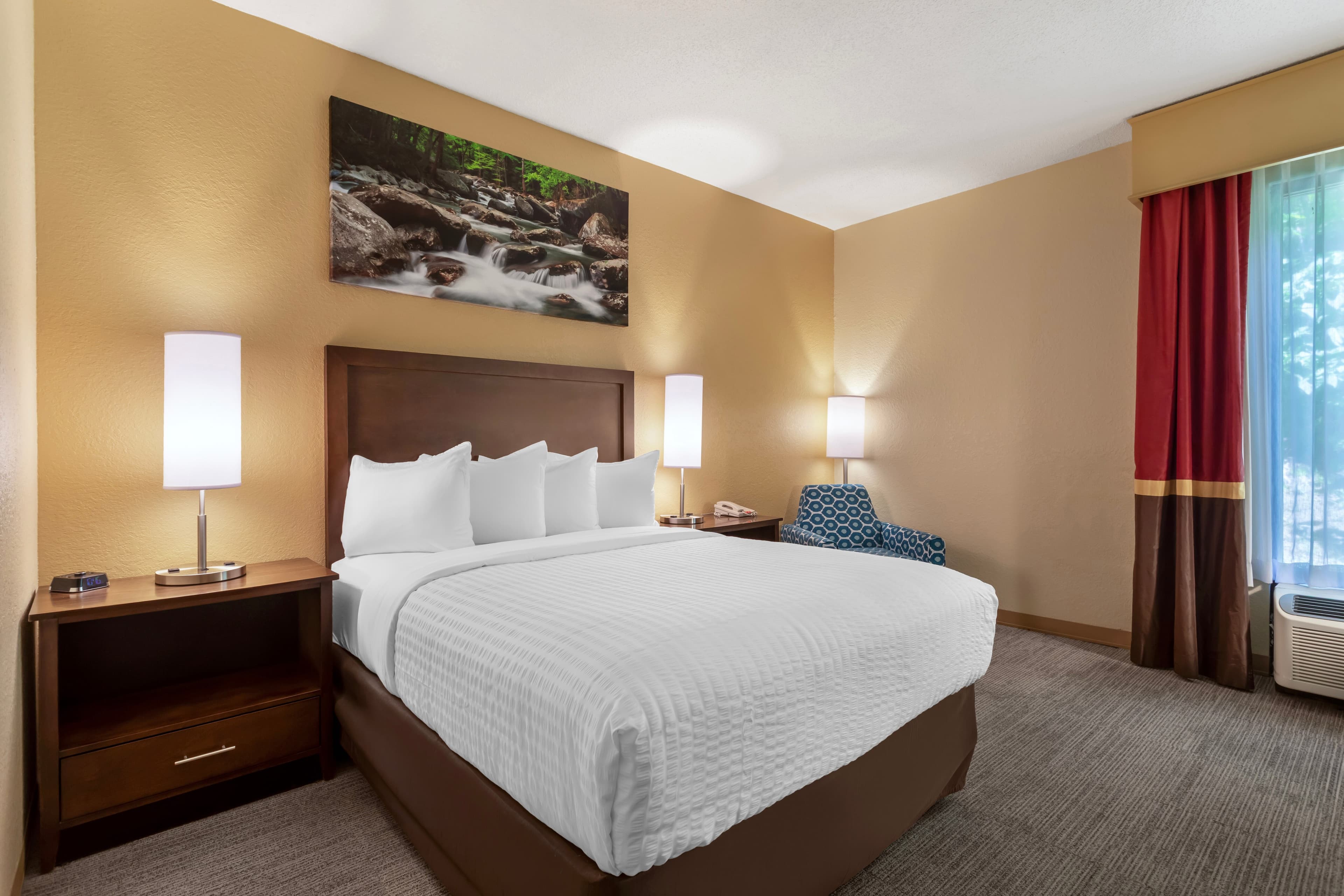 Clarion Pointe Cherokee — 6