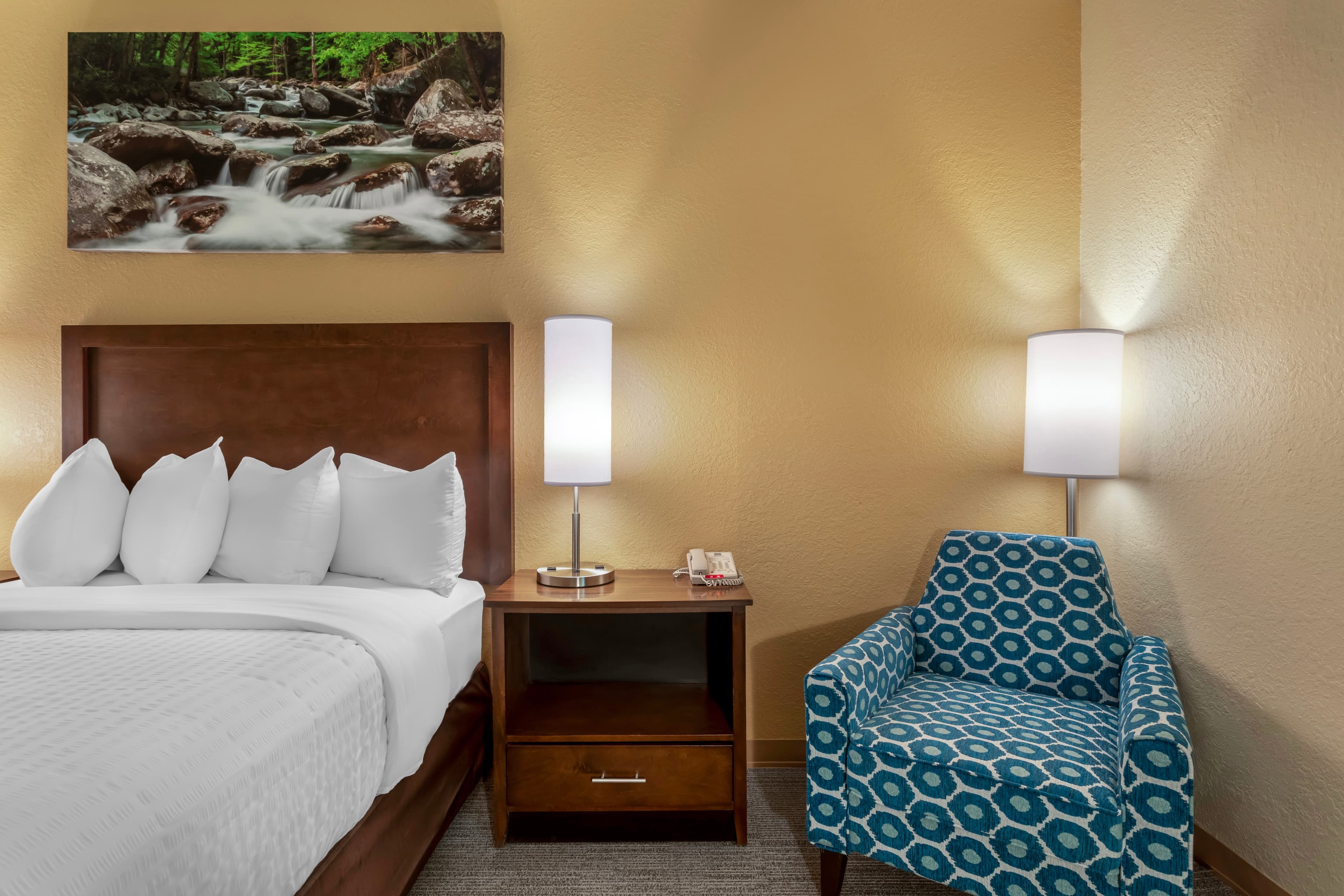 Clarion Pointe Cherokee — 7