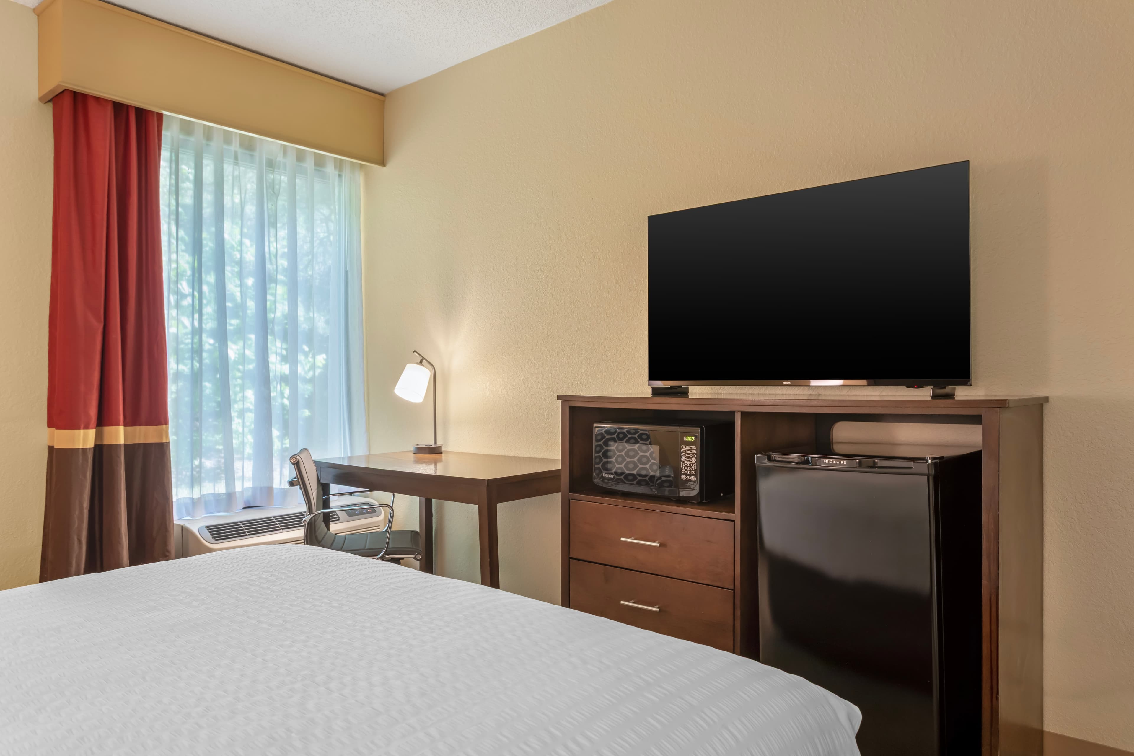 Clarion Pointe Cherokee — 8