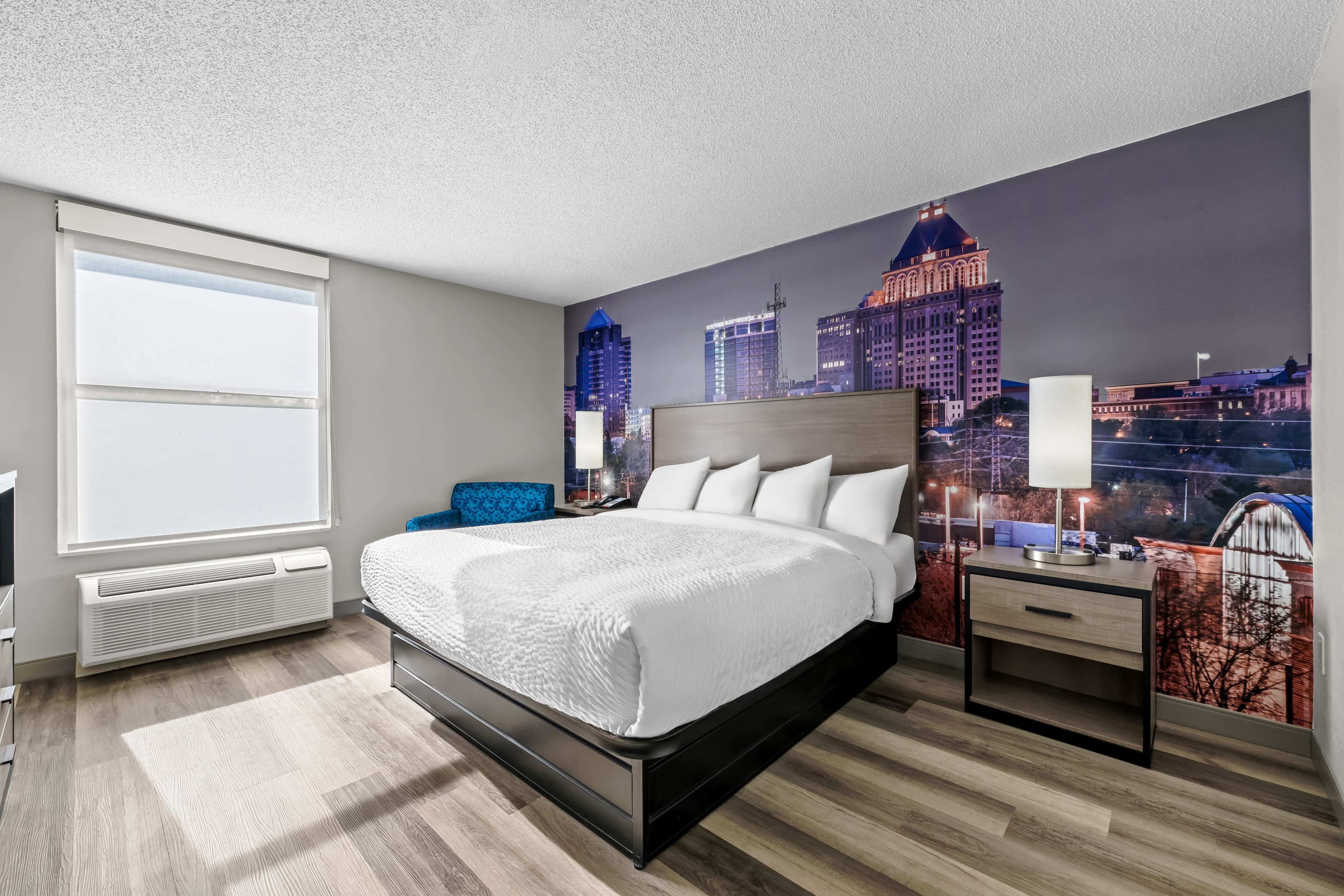 Clarion Pointe - Image 2