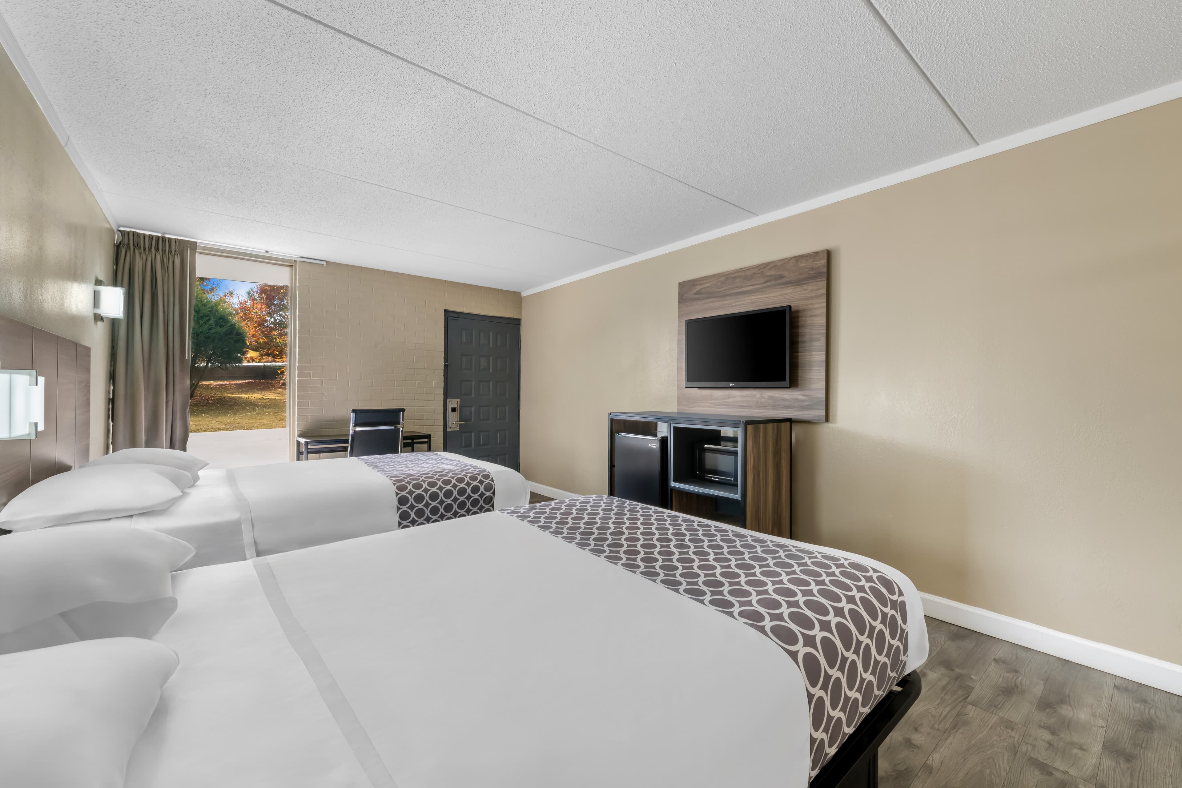 Rodeway Inn Charlotte South — 7