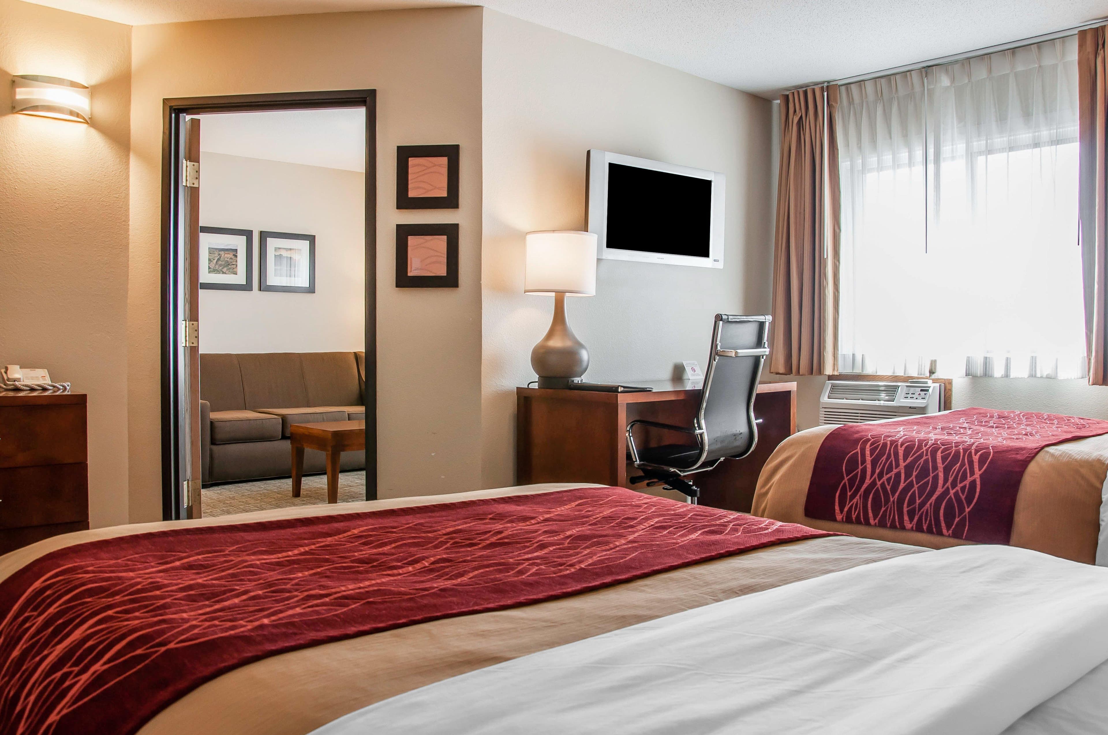 Comfort Inn Dickinson — 17