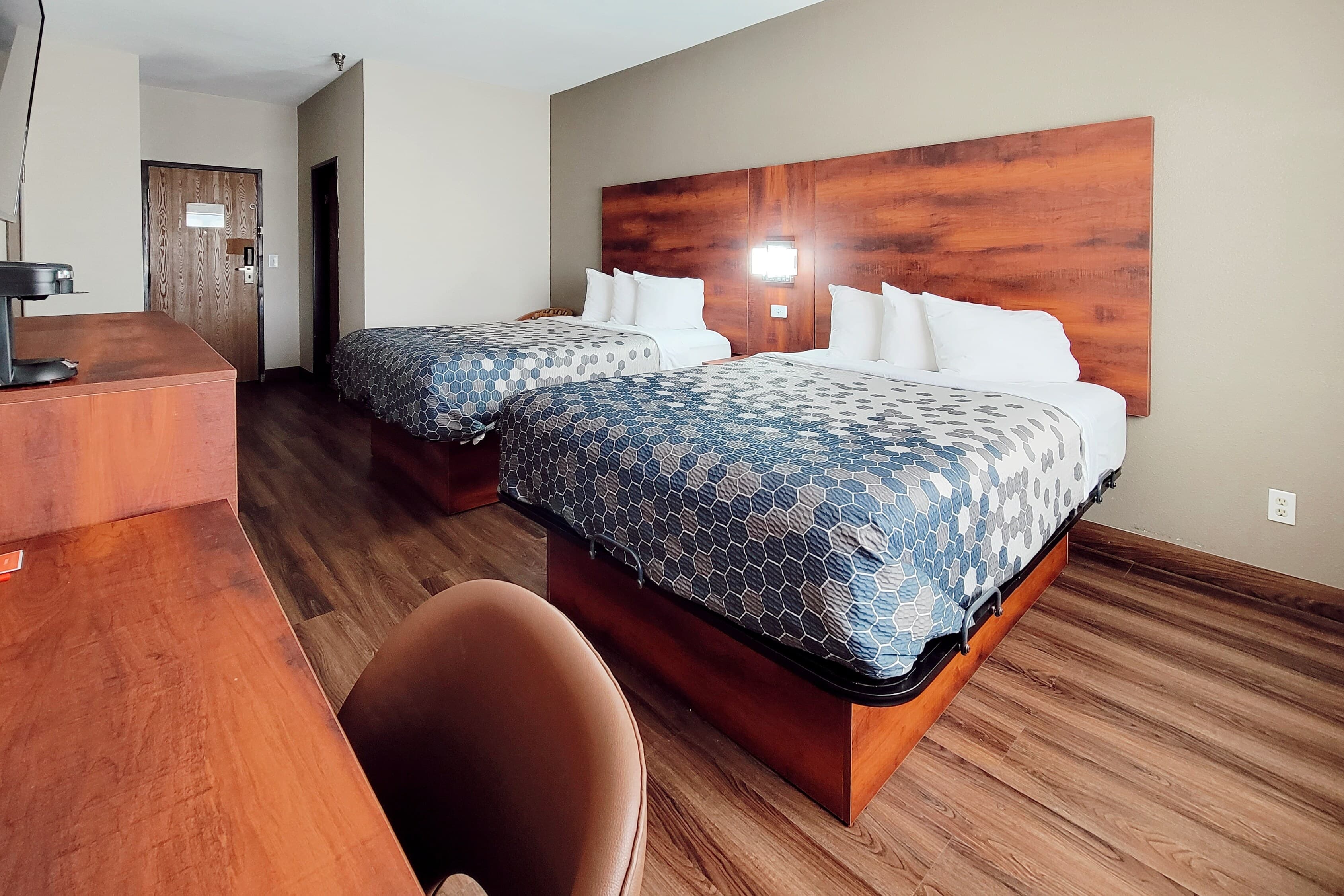 Econo Lodge Fargo - West Acres — 15