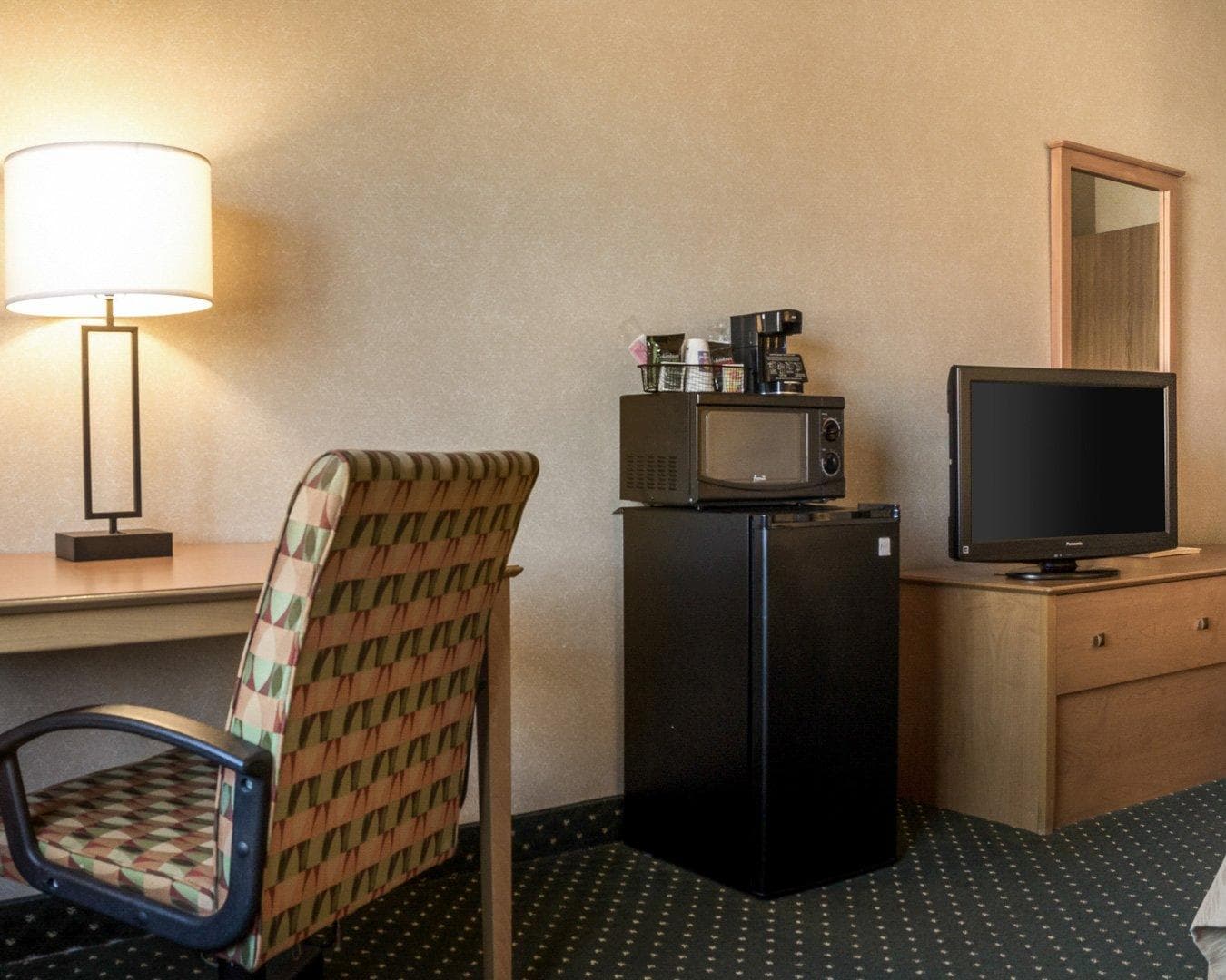 Comfort Inn Jamestown South - Image 3