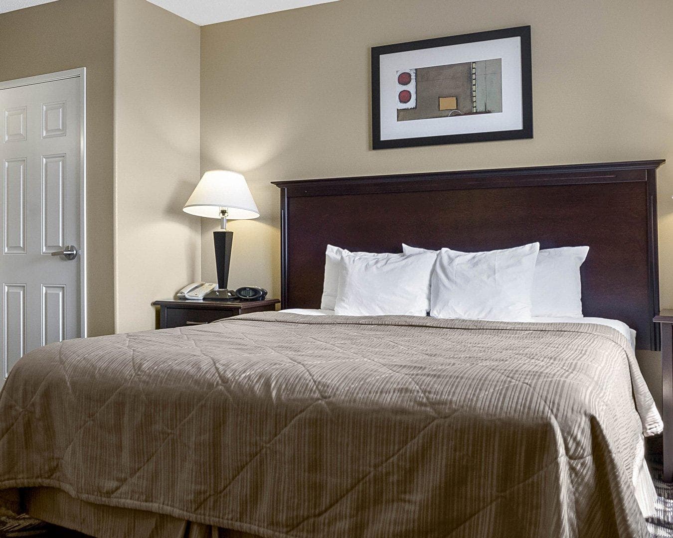 MainStay Suites Bismarck — 11