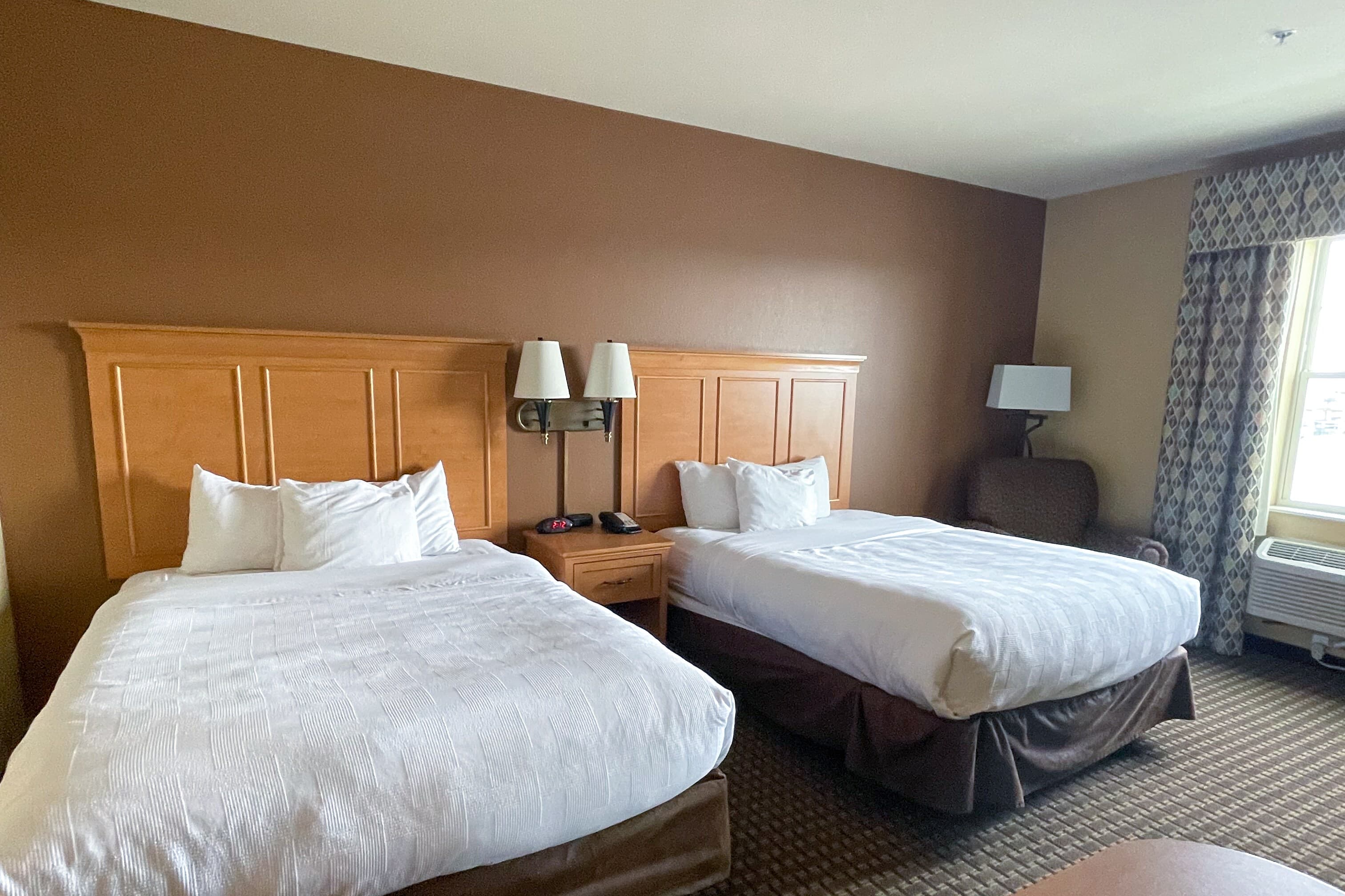MainStay Suites Williston — 11