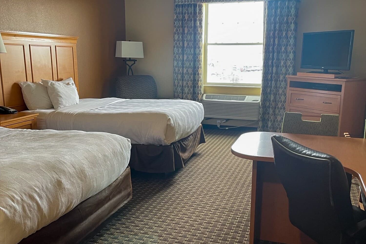 MainStay Suites Williston — 12