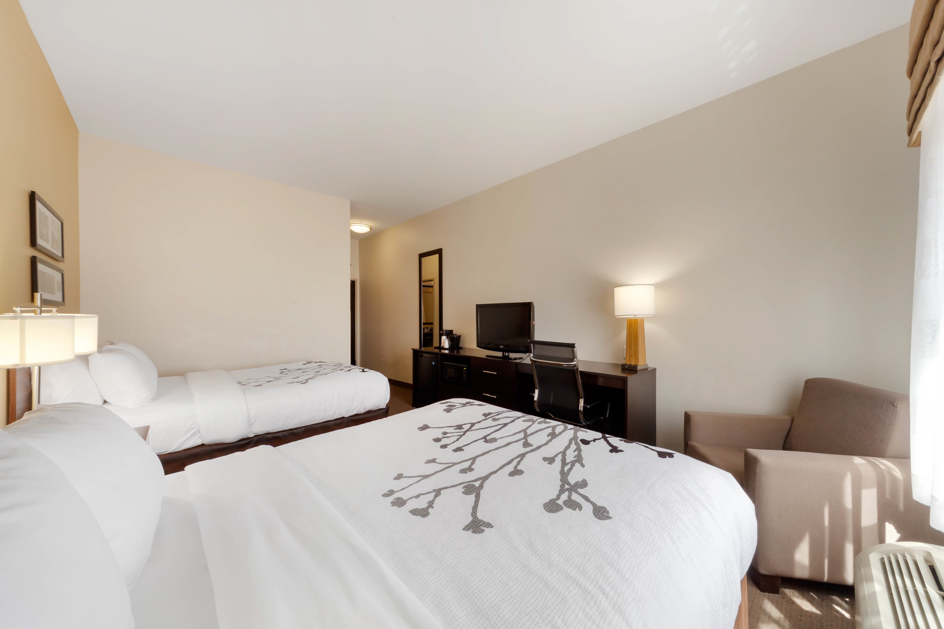 Sleep Inn & Suites Bismarck I-94 — 28