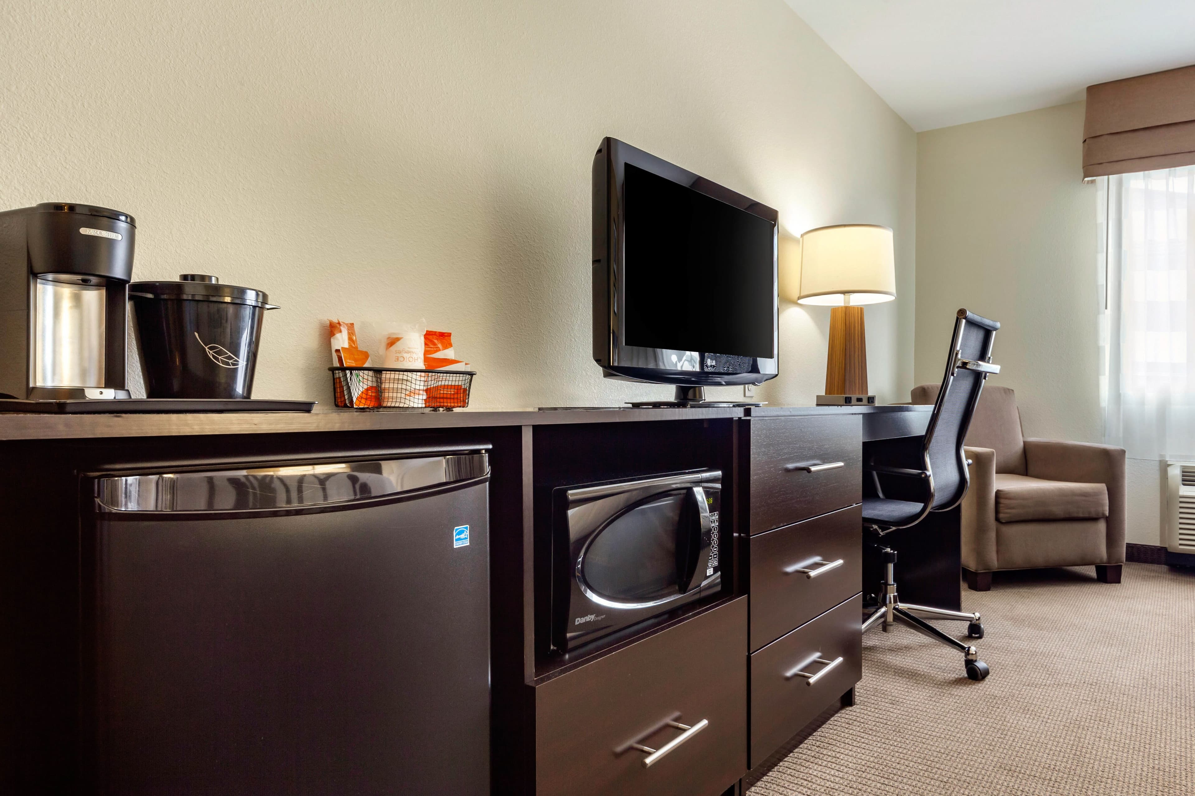 Sleep Inn & Suites Fargo Medical Center — 8