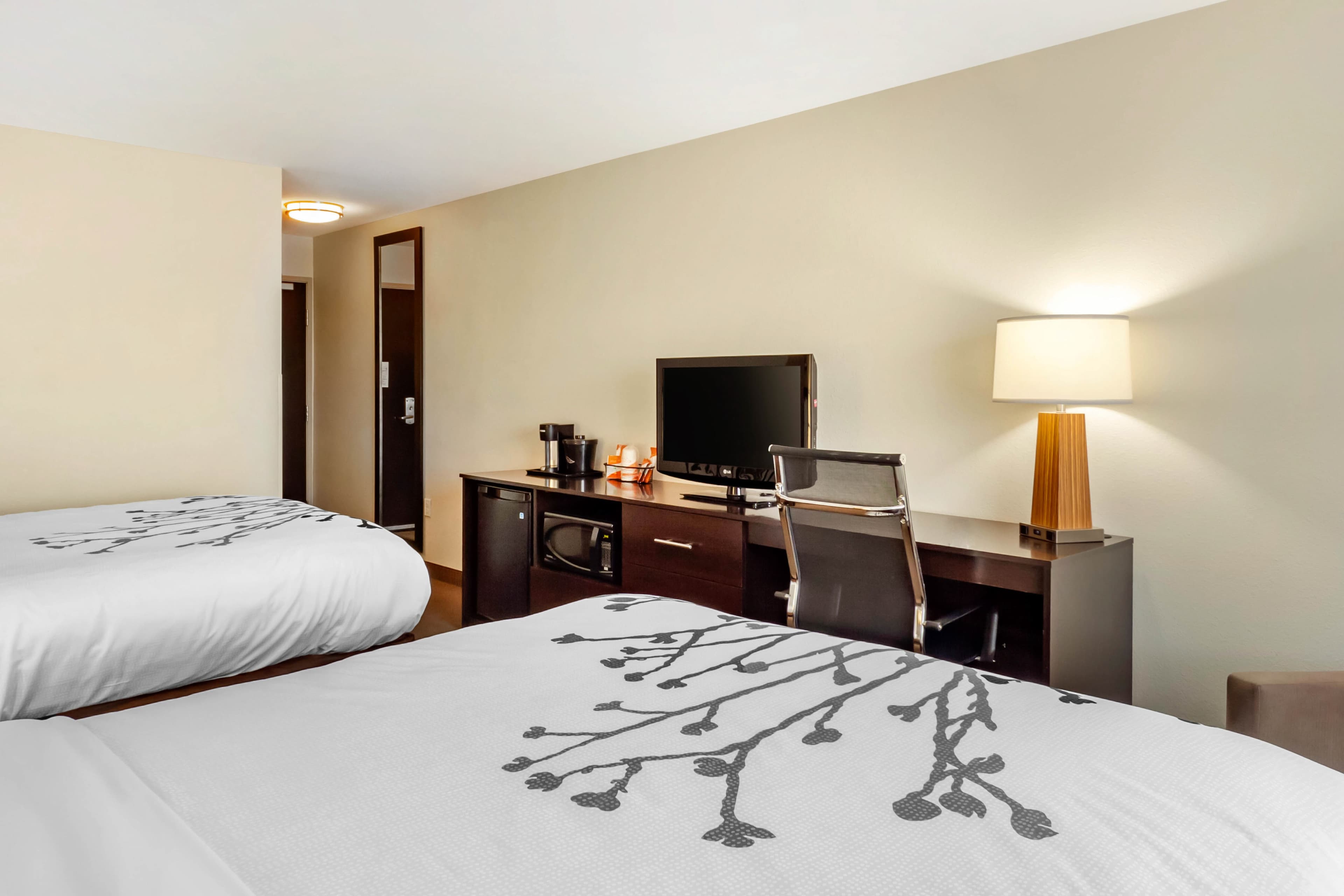 Sleep Inn & Suites Fargo Medical Center — 10