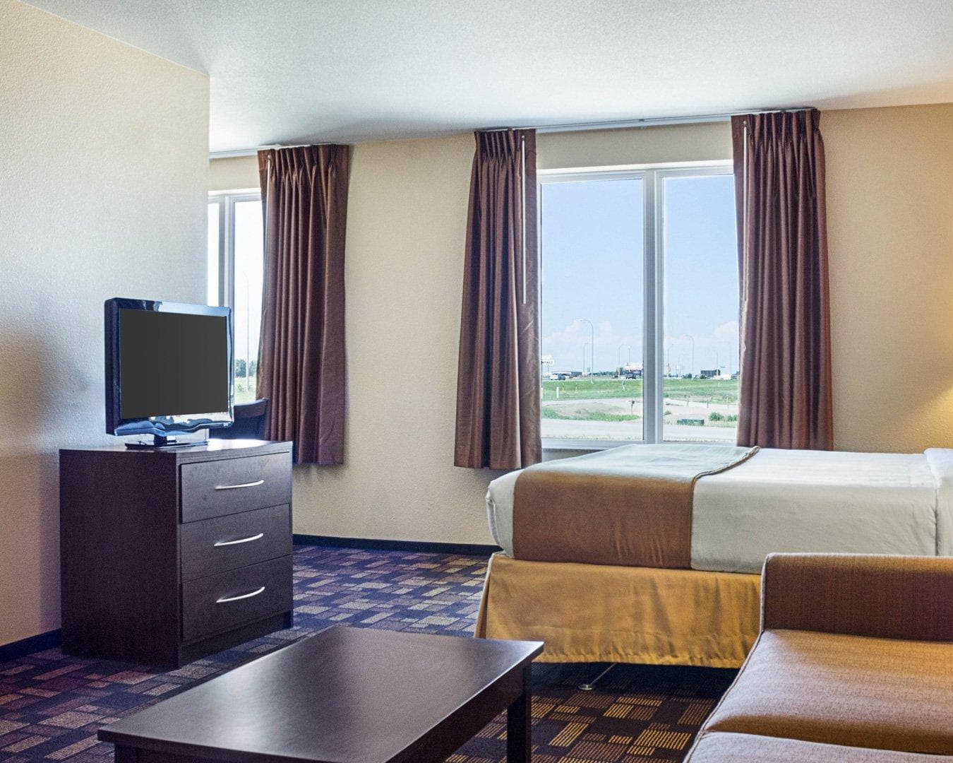 Quality Inn & Suites Minot North — 13