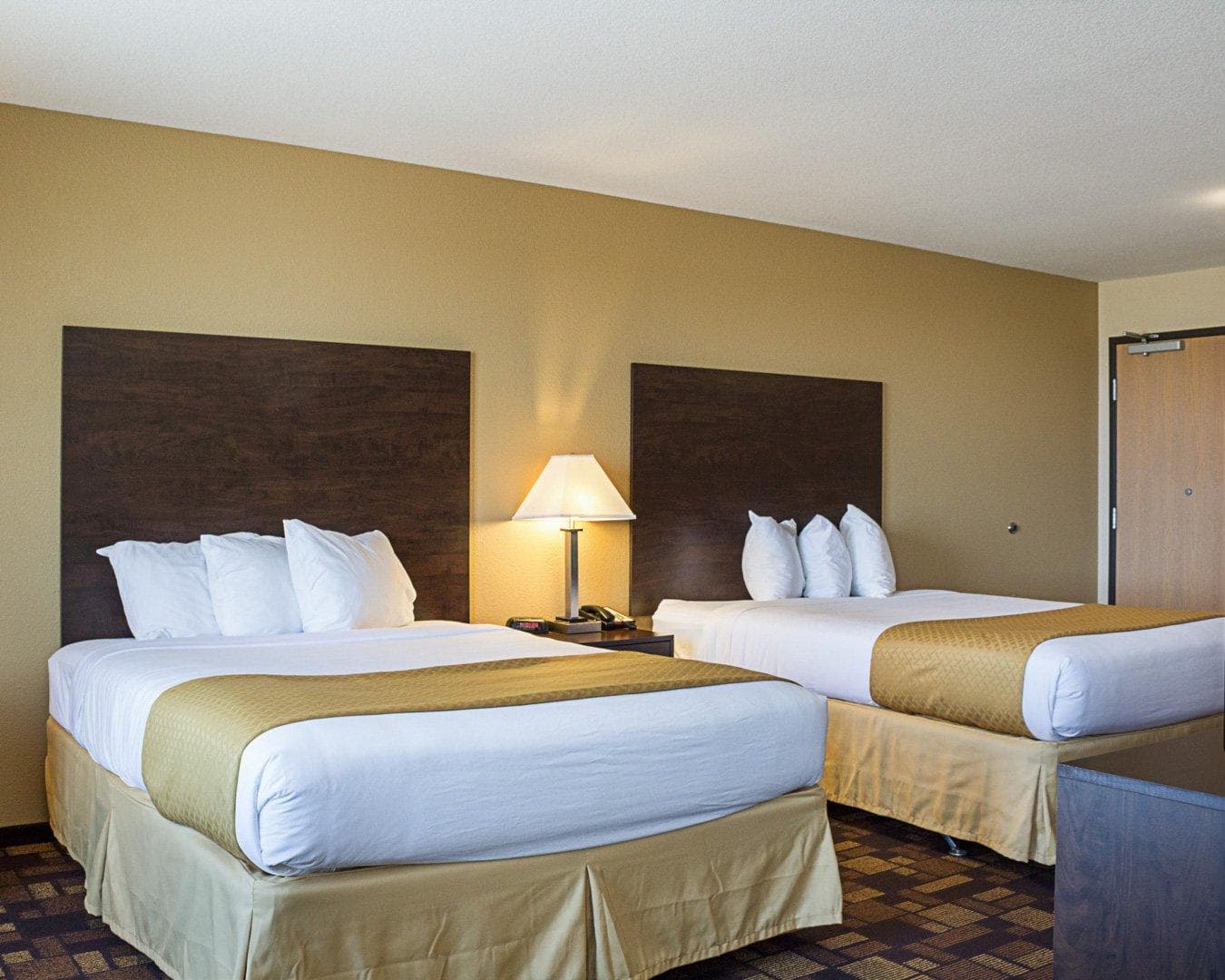 Quality Inn & Suites Minot North — 15