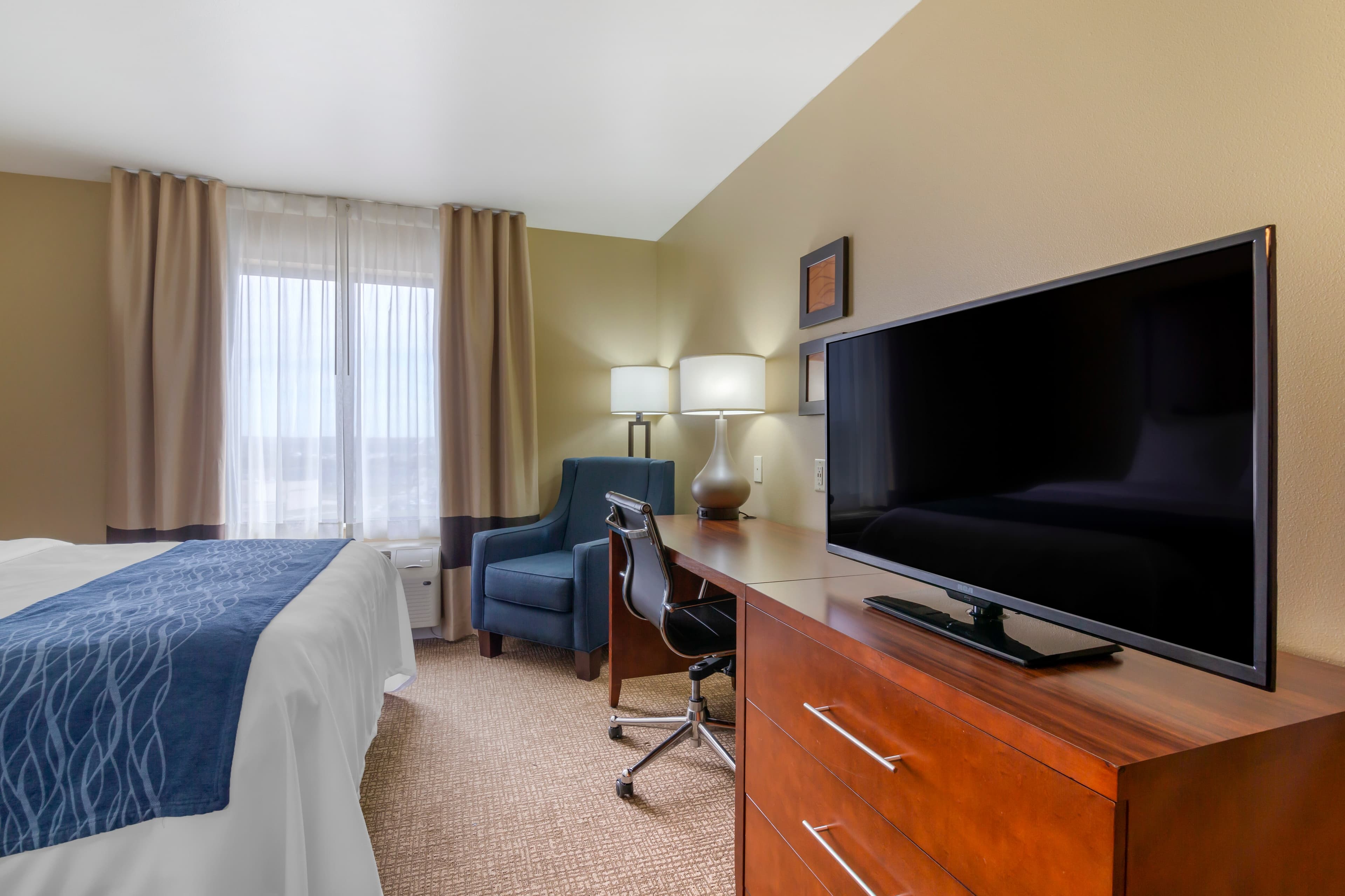 Comfort Inn & Suites Mandan - Bismarck — 15
