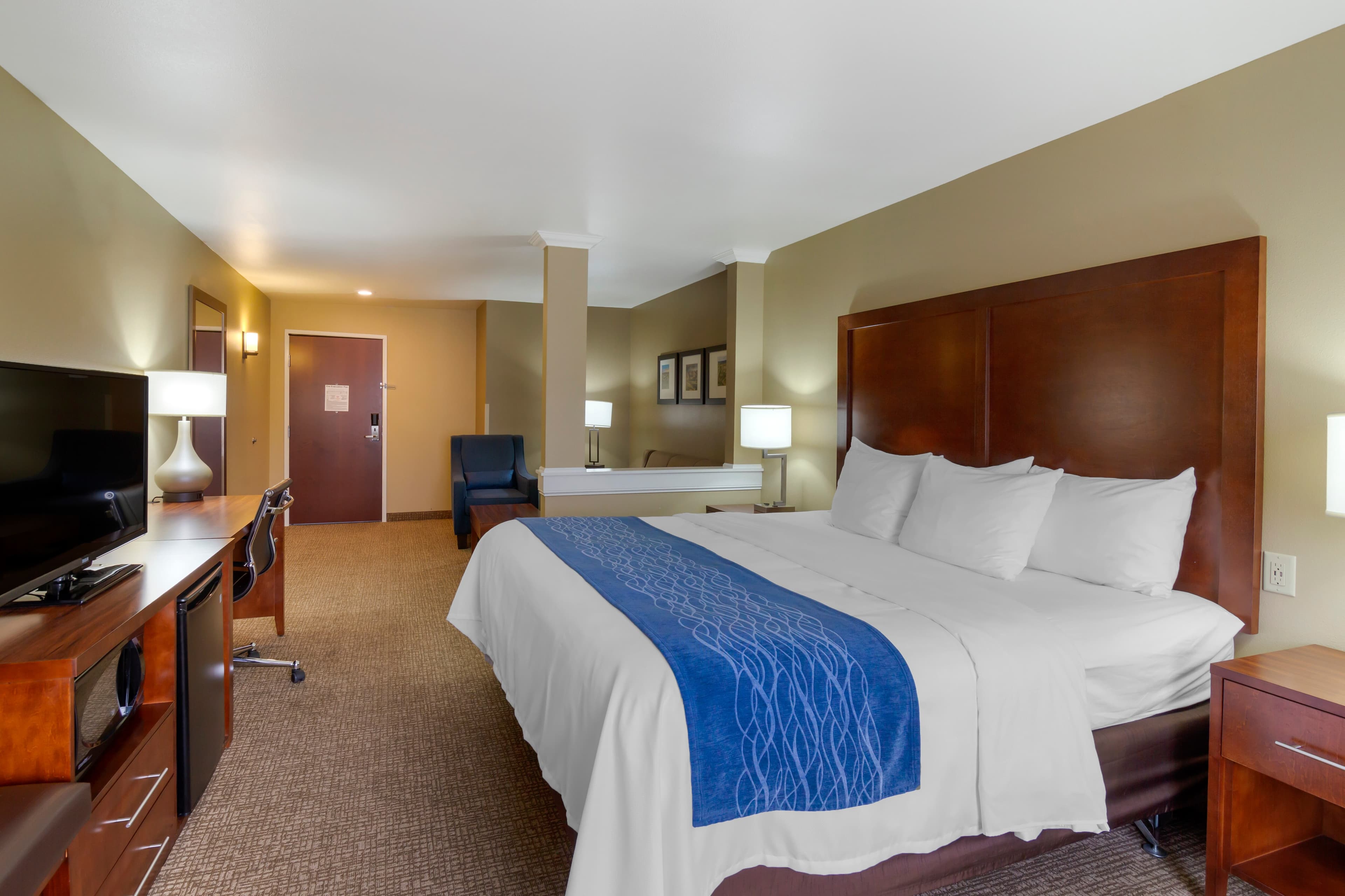 Comfort Inn & Suites Mandan - Bismarck — 20