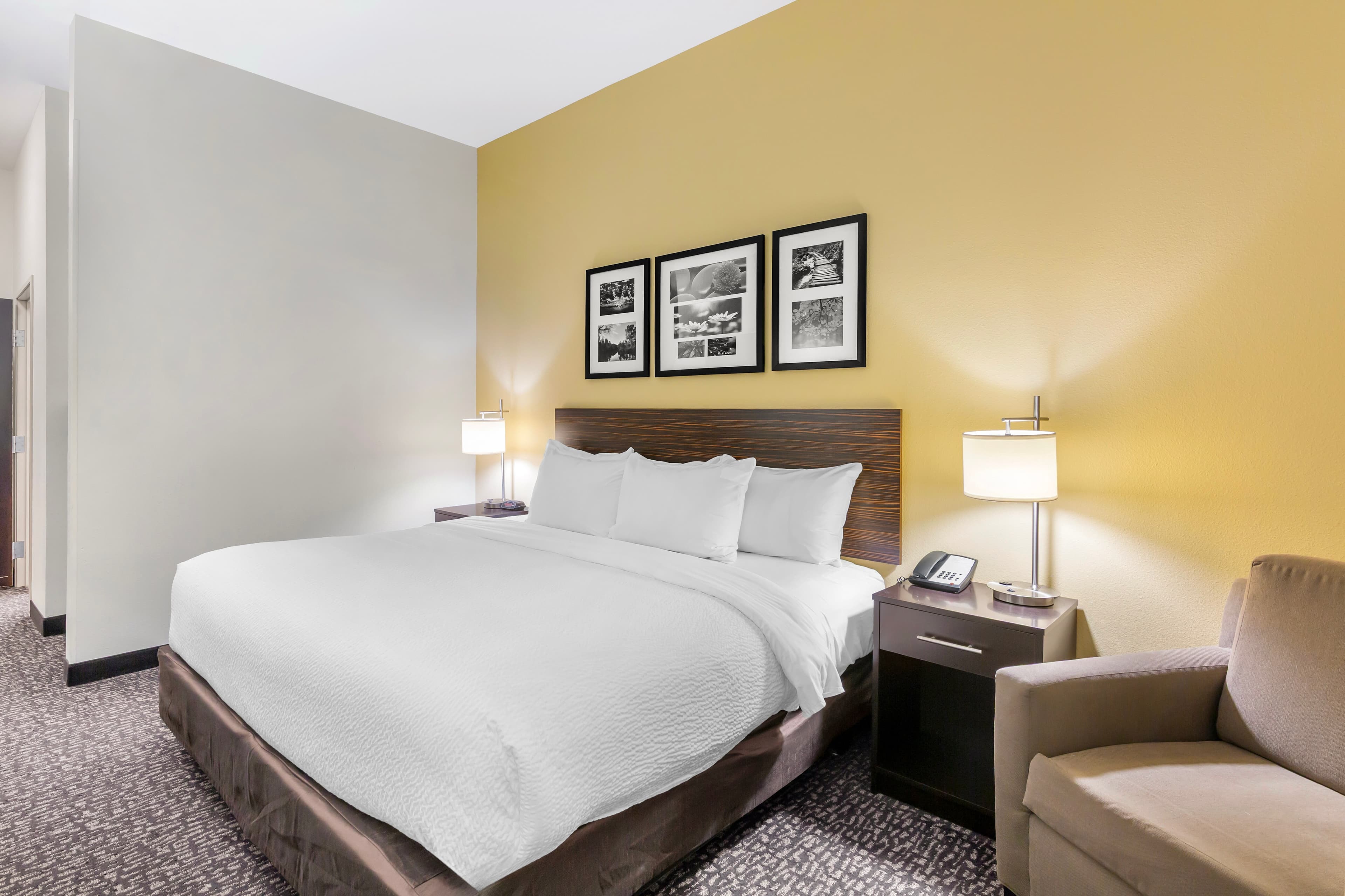 Sleep Inn & Suites Devils Lake - Image 2