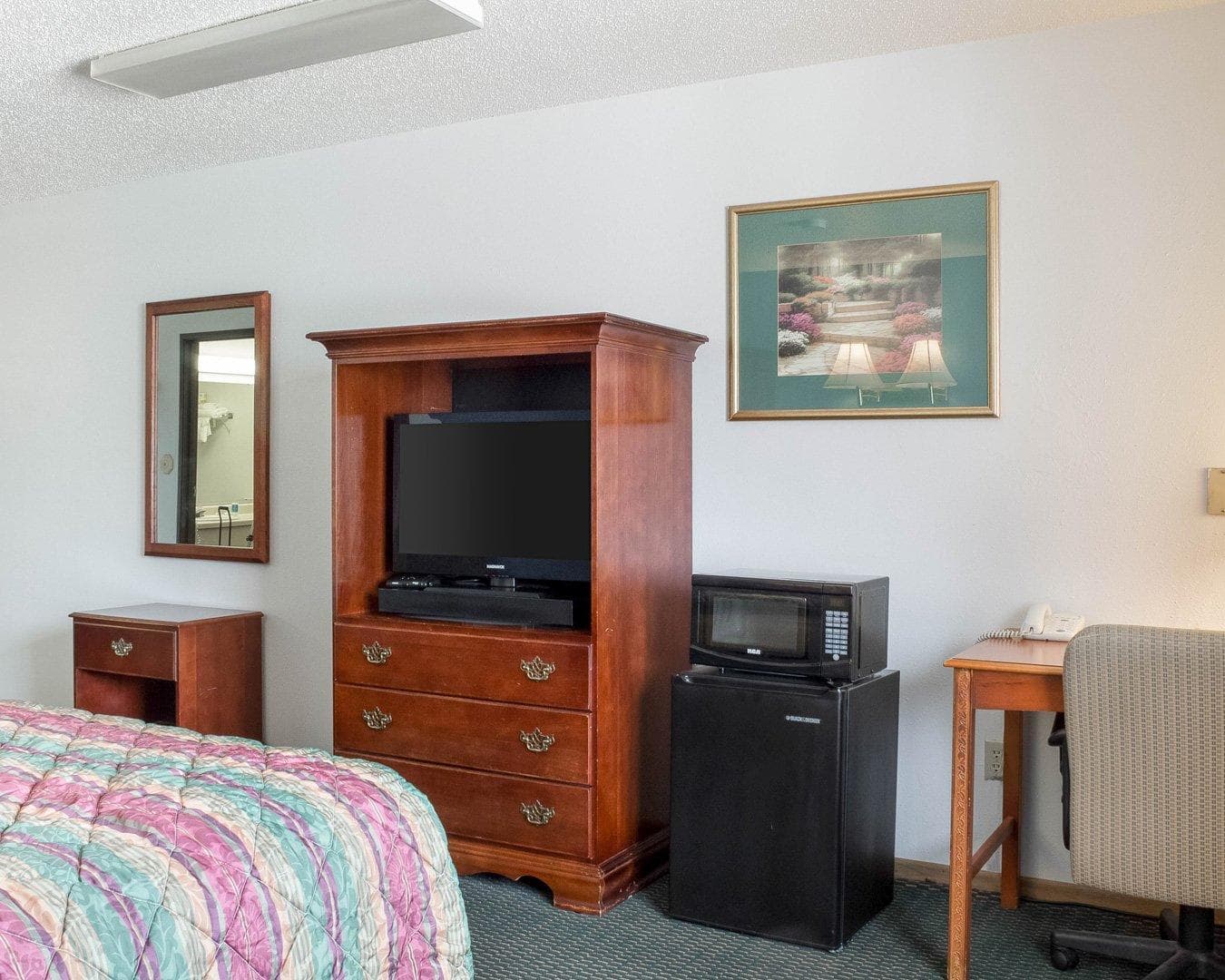 Rodeway Inn West Fargo Main Ave. - Image 4