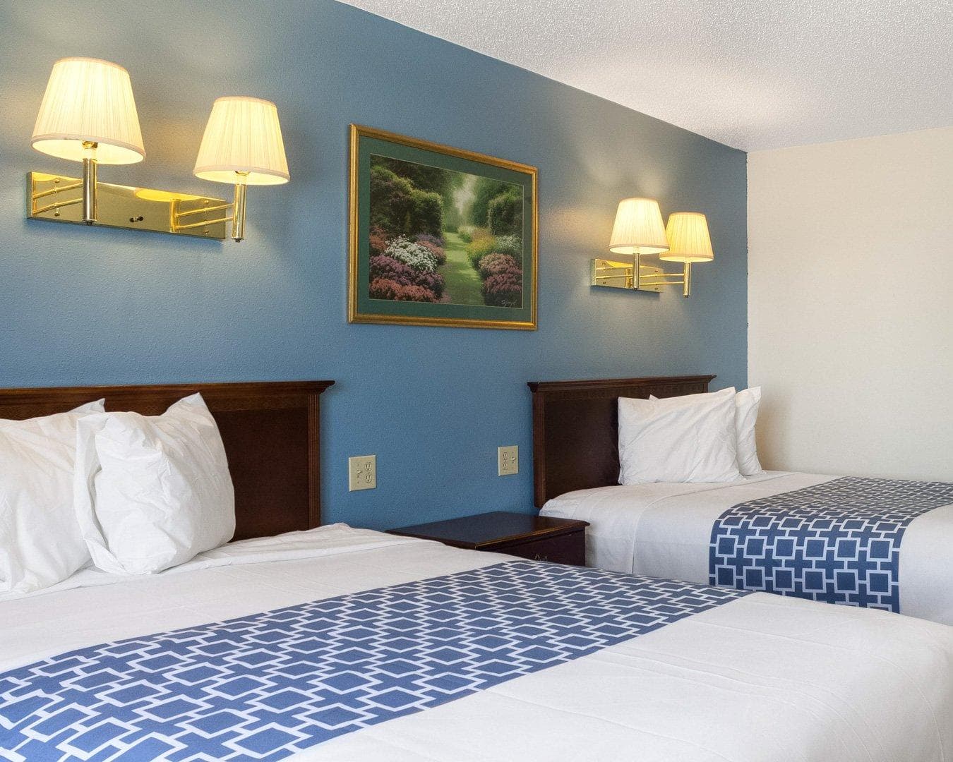 Rodeway Inn West Fargo Main Ave. — 15