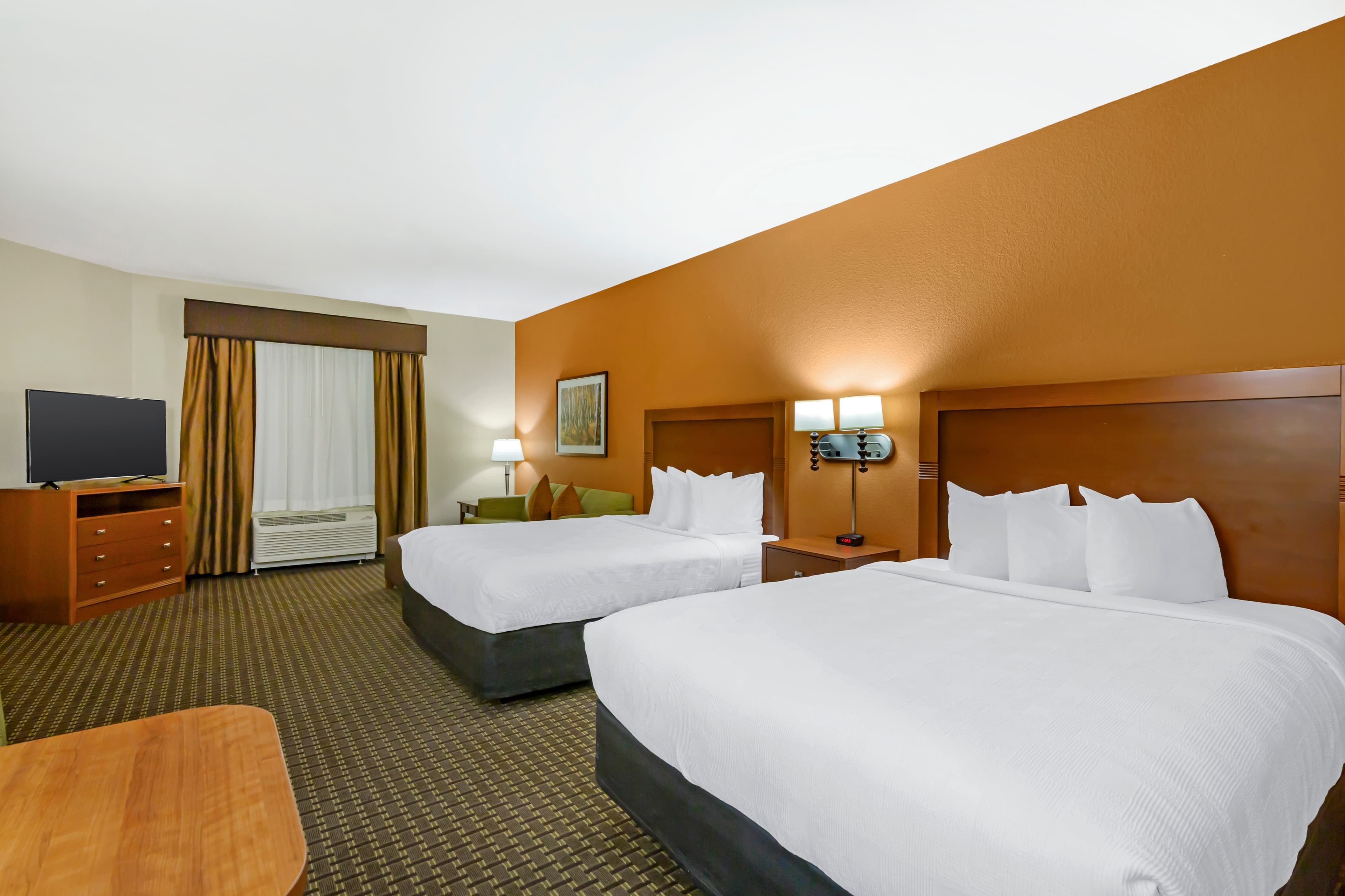MainStay Suites Stanley — 29