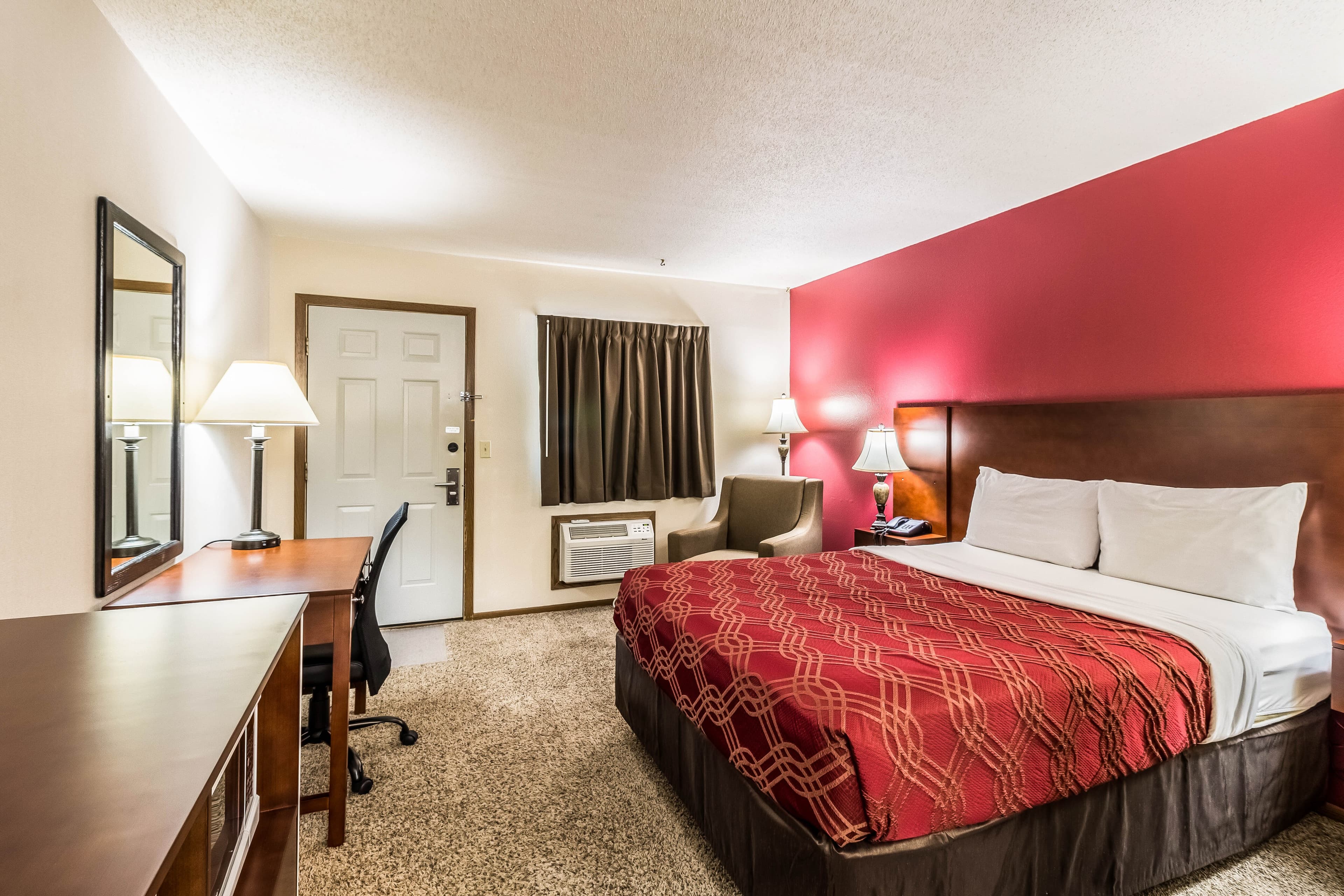 Econo Lodge Valley City — 15