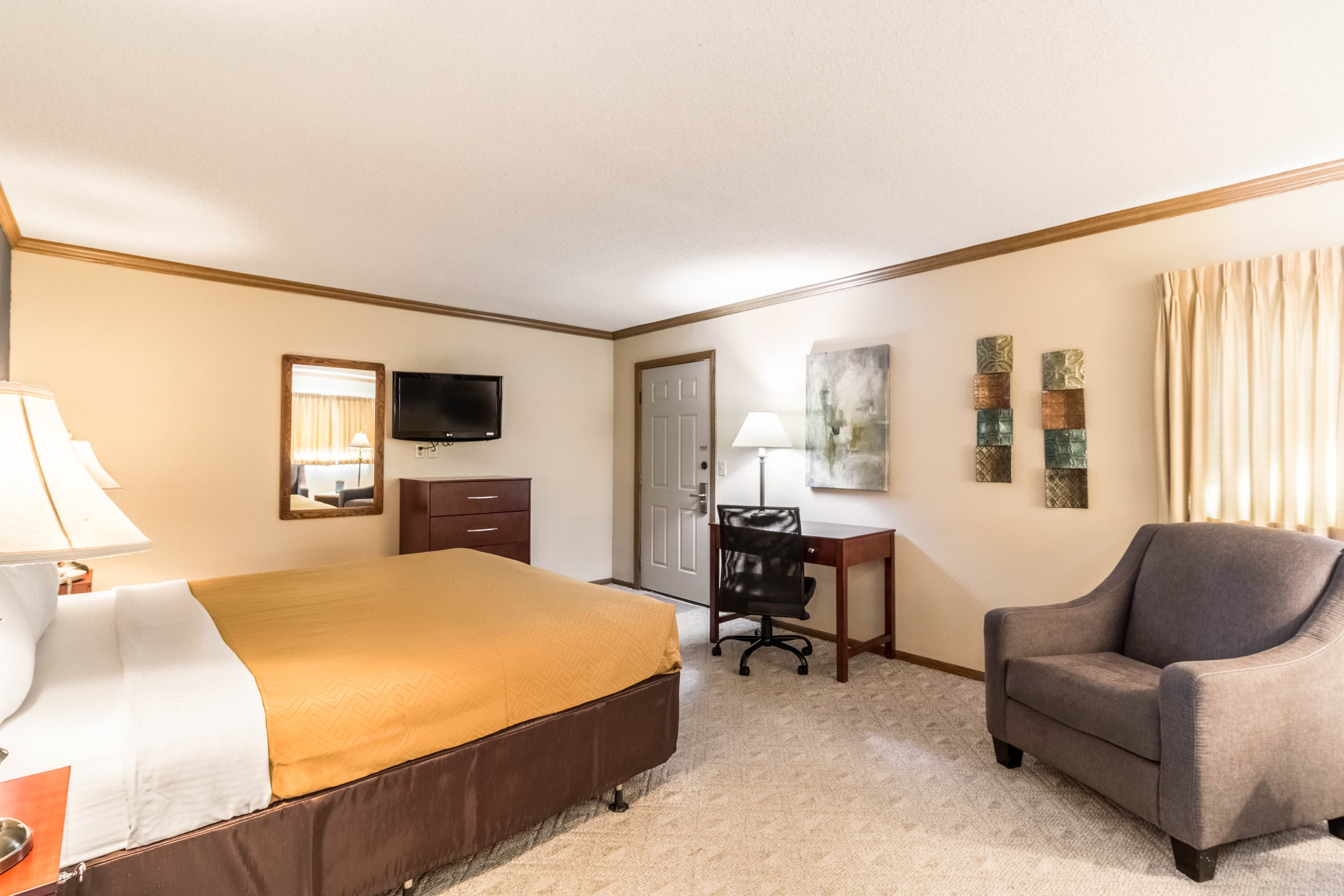 Econo Lodge Valley City — 22