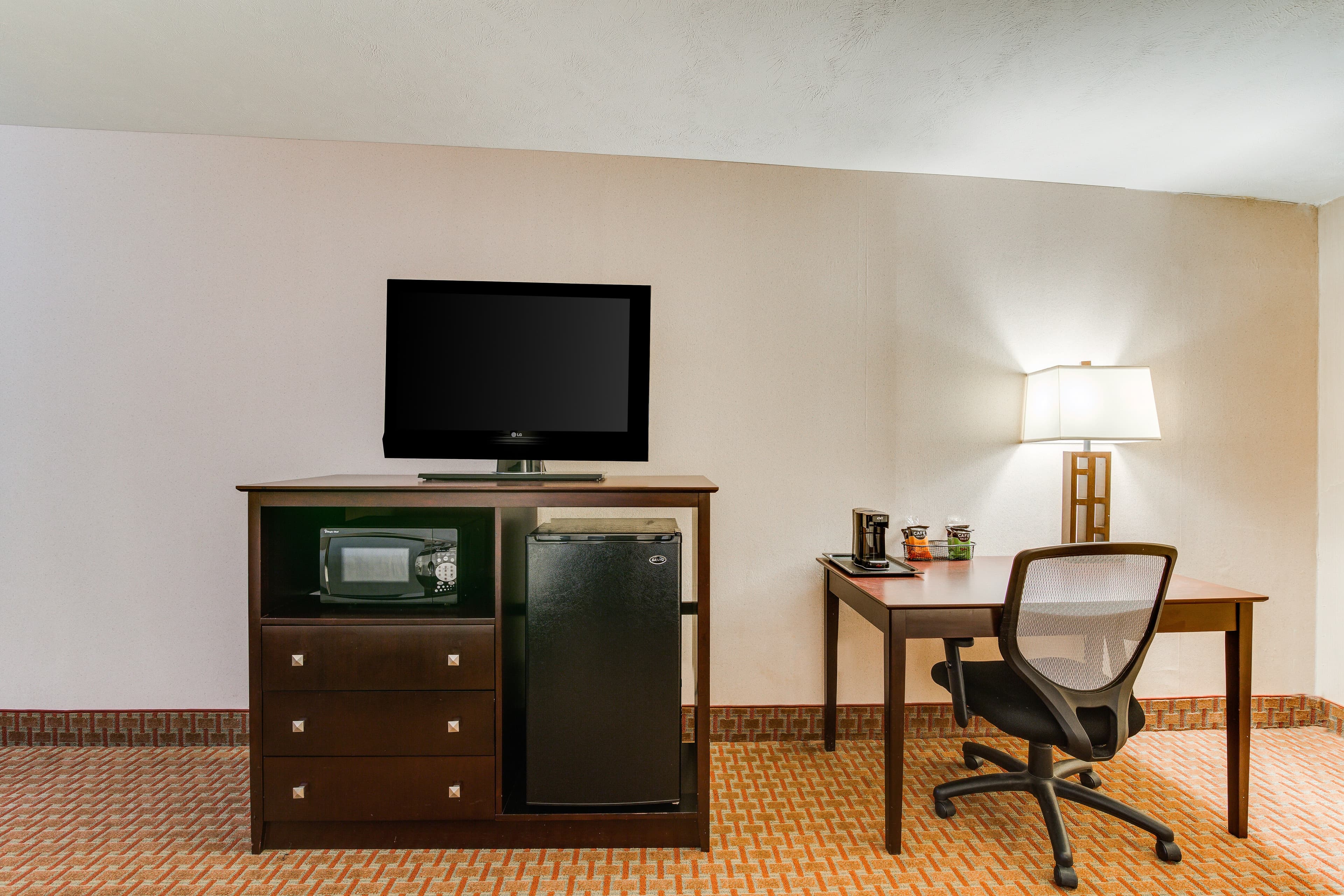 Clarion Hotel Convention Center — 9
