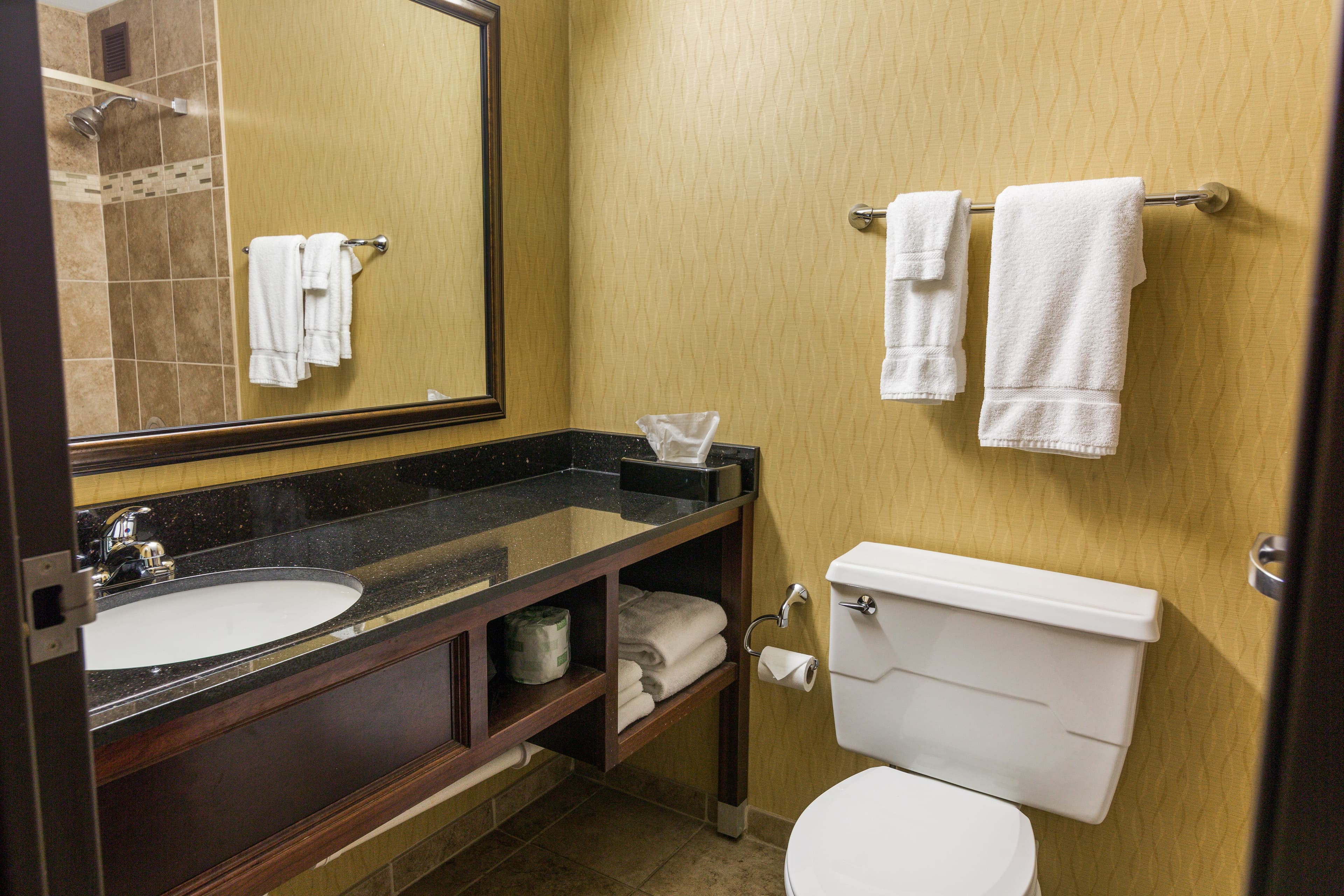 Clarion Hotel Convention Center — 20