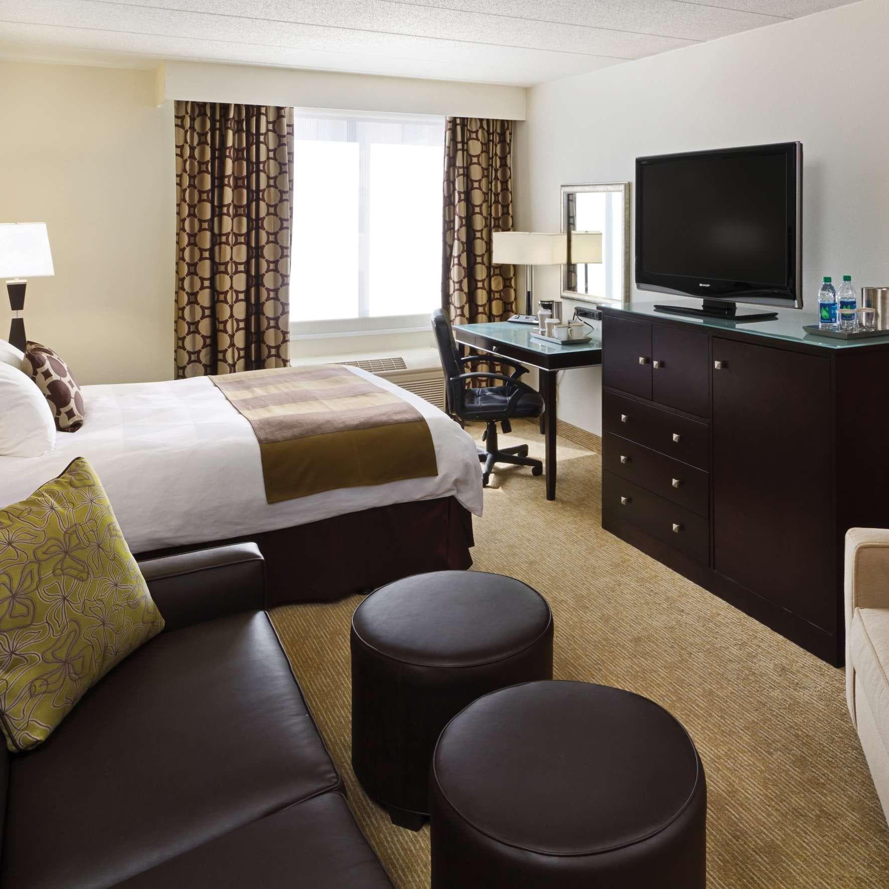 Radisson Hotel Bismarck — 7