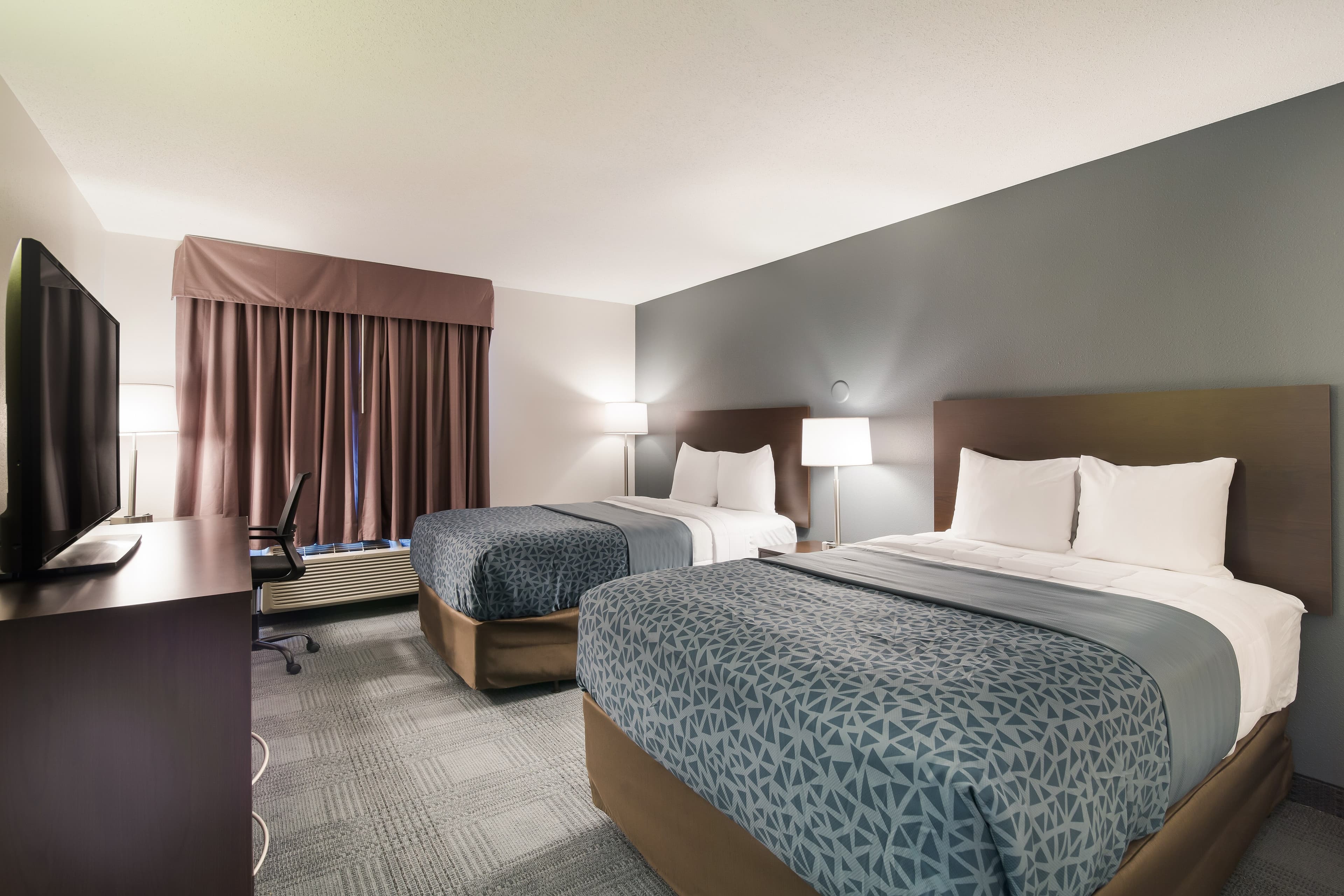 Econo Lodge Williston - Image 2