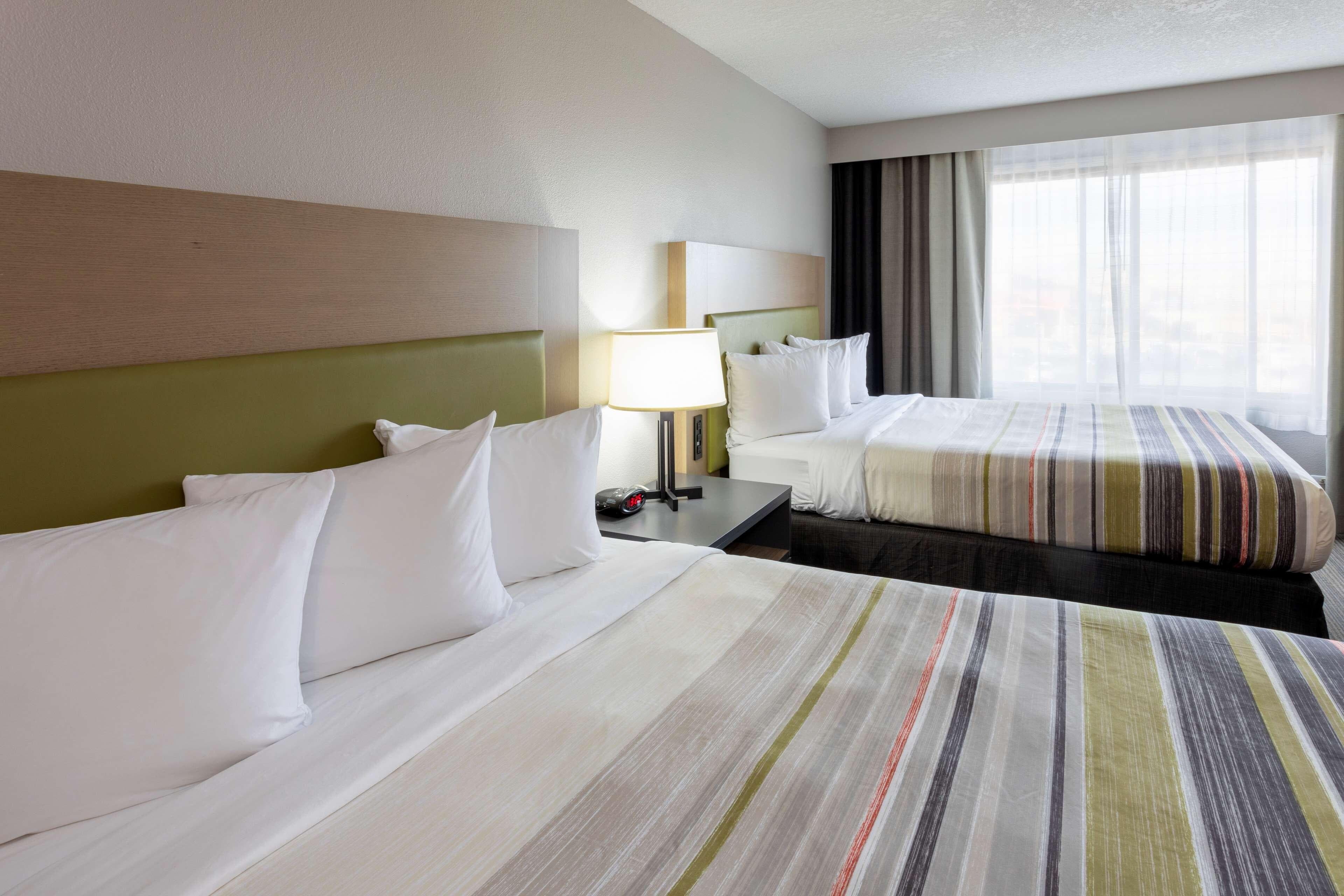 Country Inn & Suites by Radisson, Fargo, ND — 13