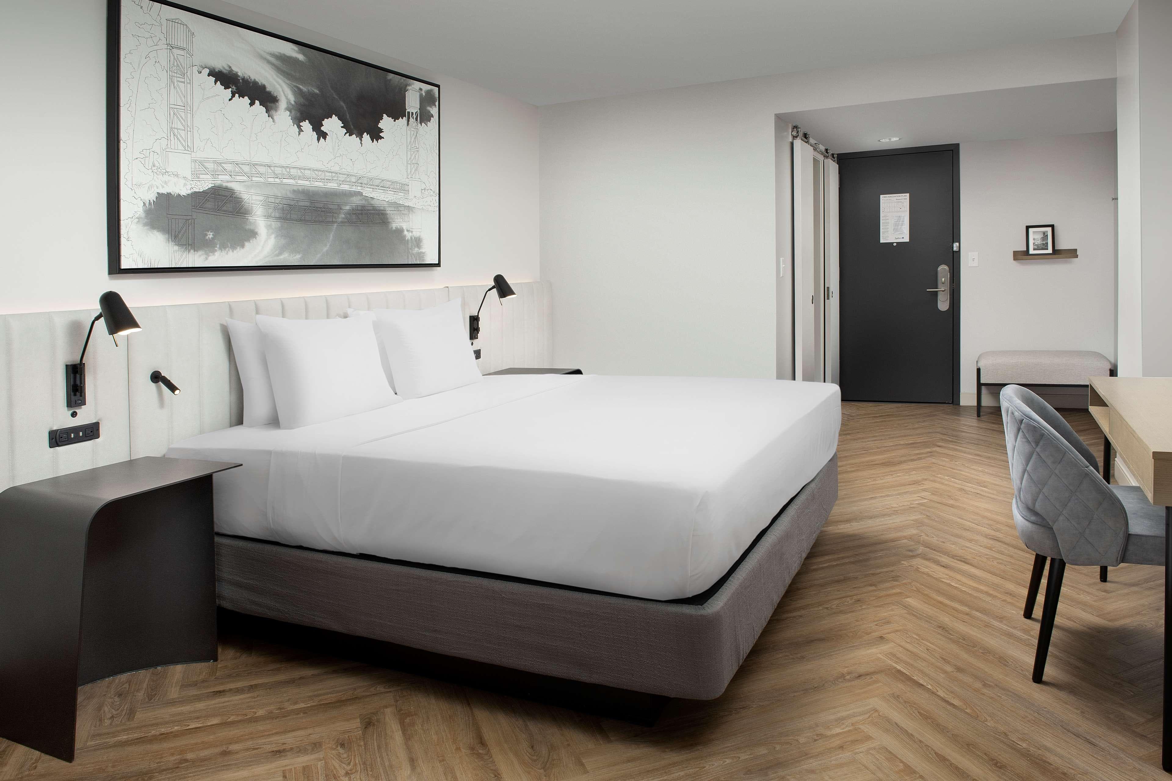 Radisson Blu Fargo — 20