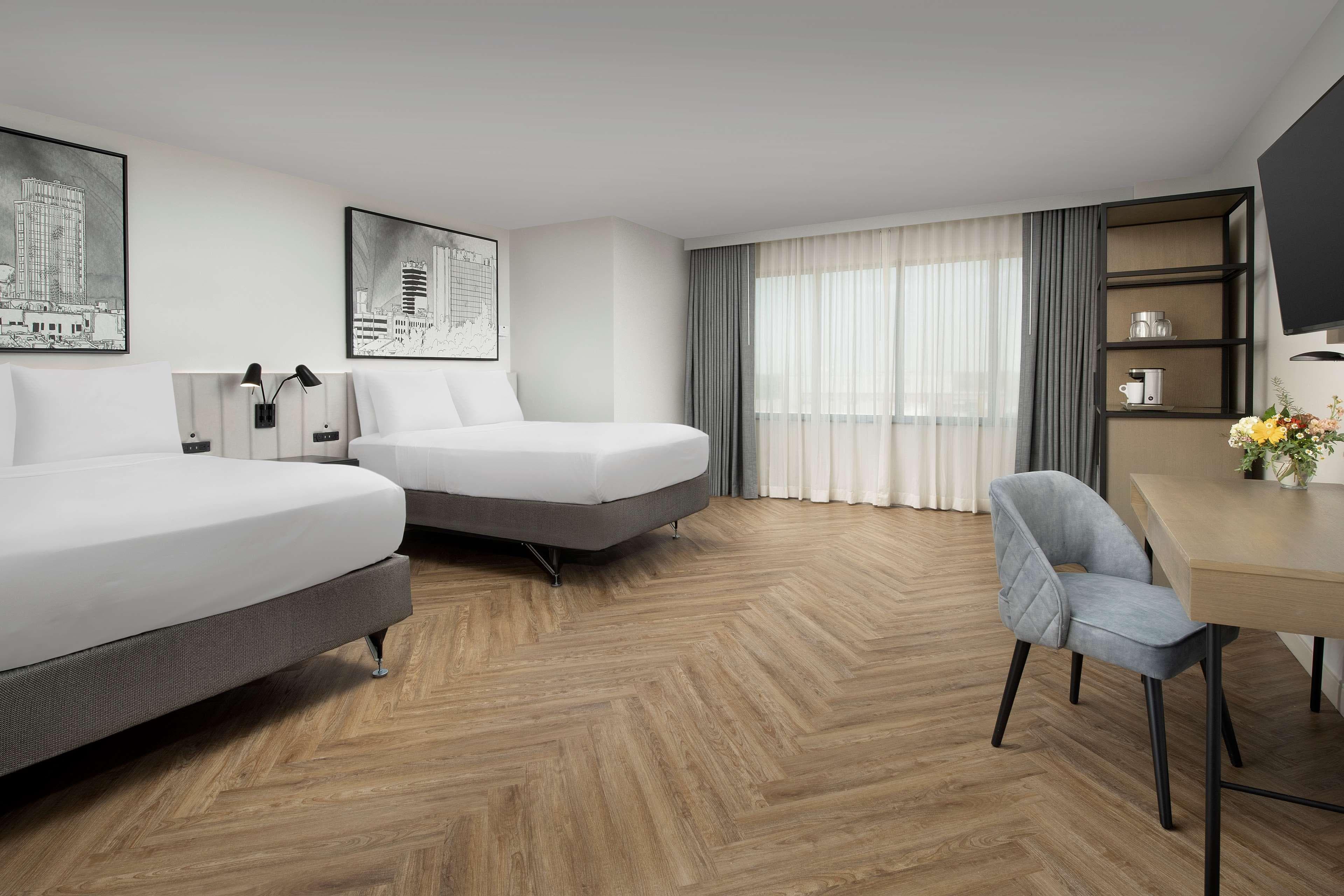 Radisson Blu Fargo - Image 2