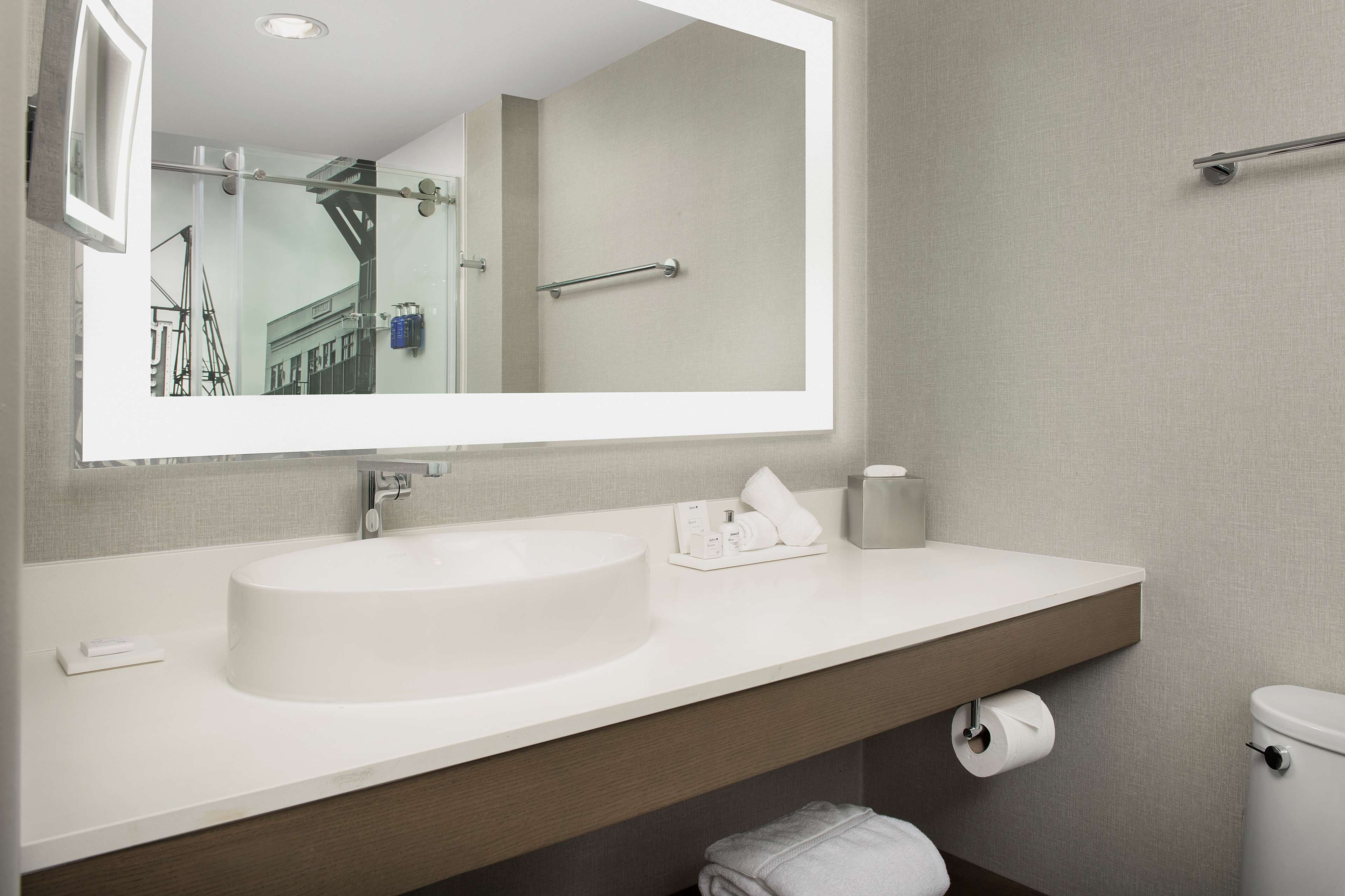 Radisson Blu Fargo — 12