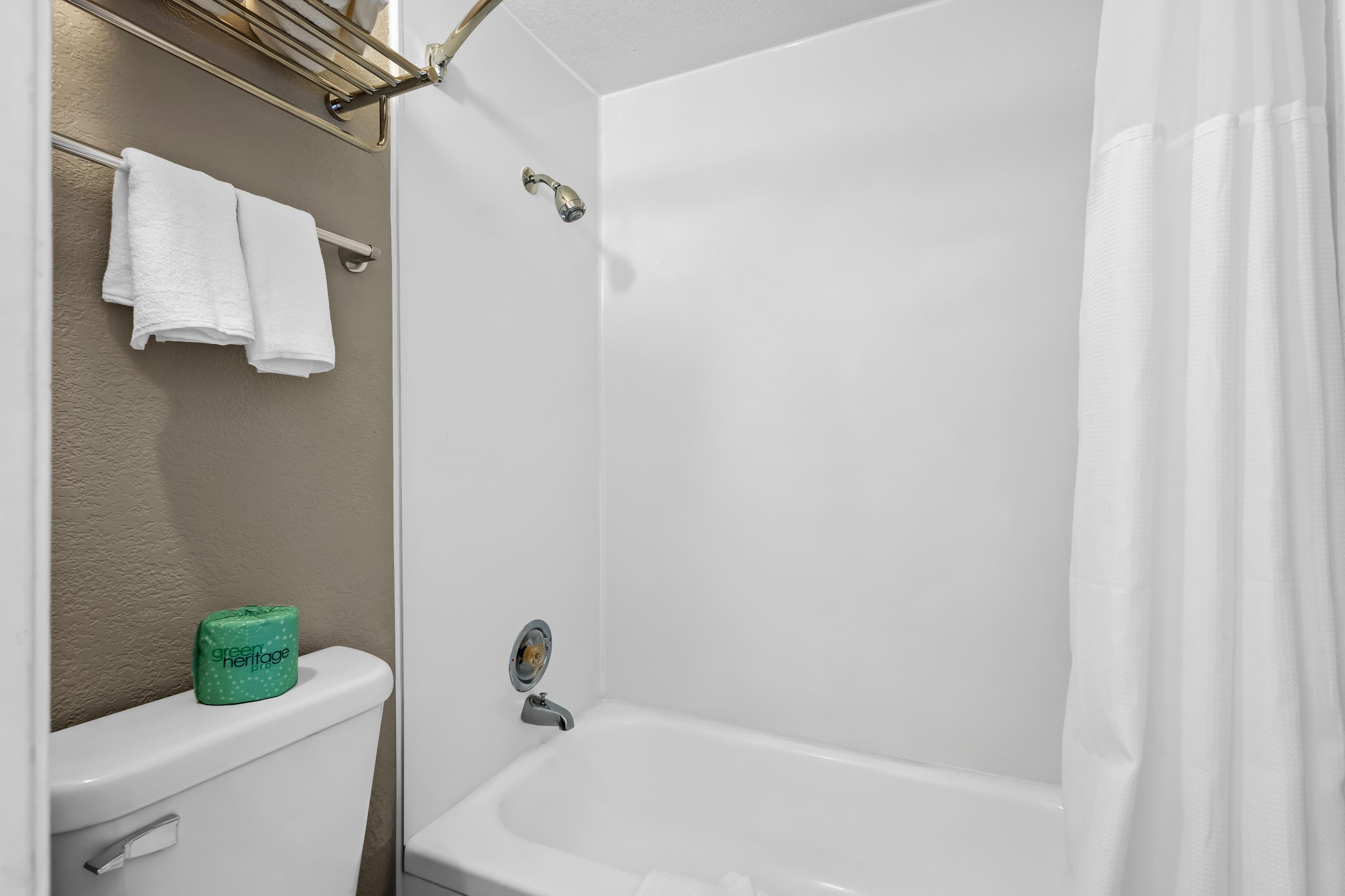 Park Inn by Radisson, Fargo West Acres — 25