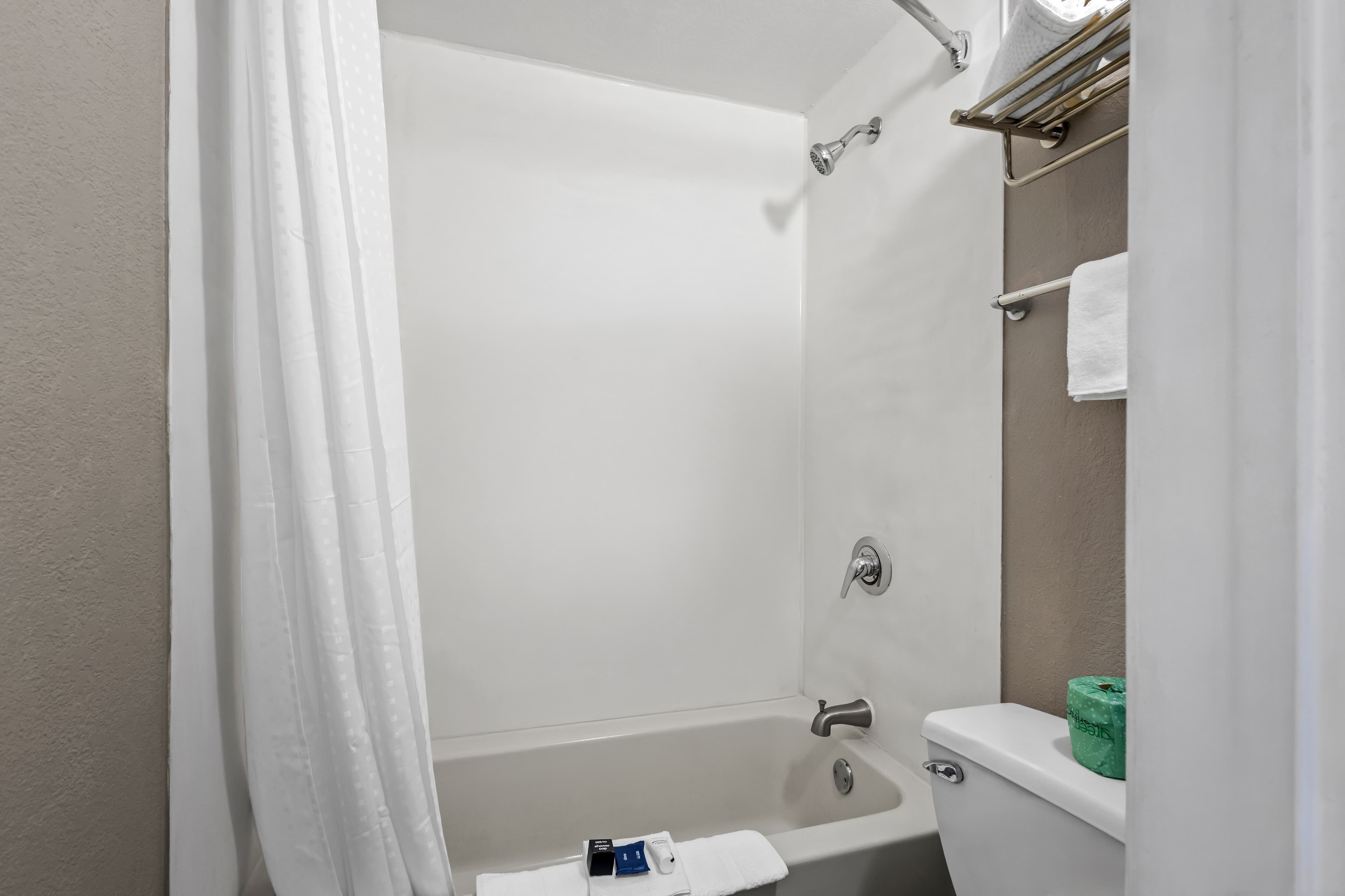 Park Inn by Radisson, Fargo West Acres — 26
