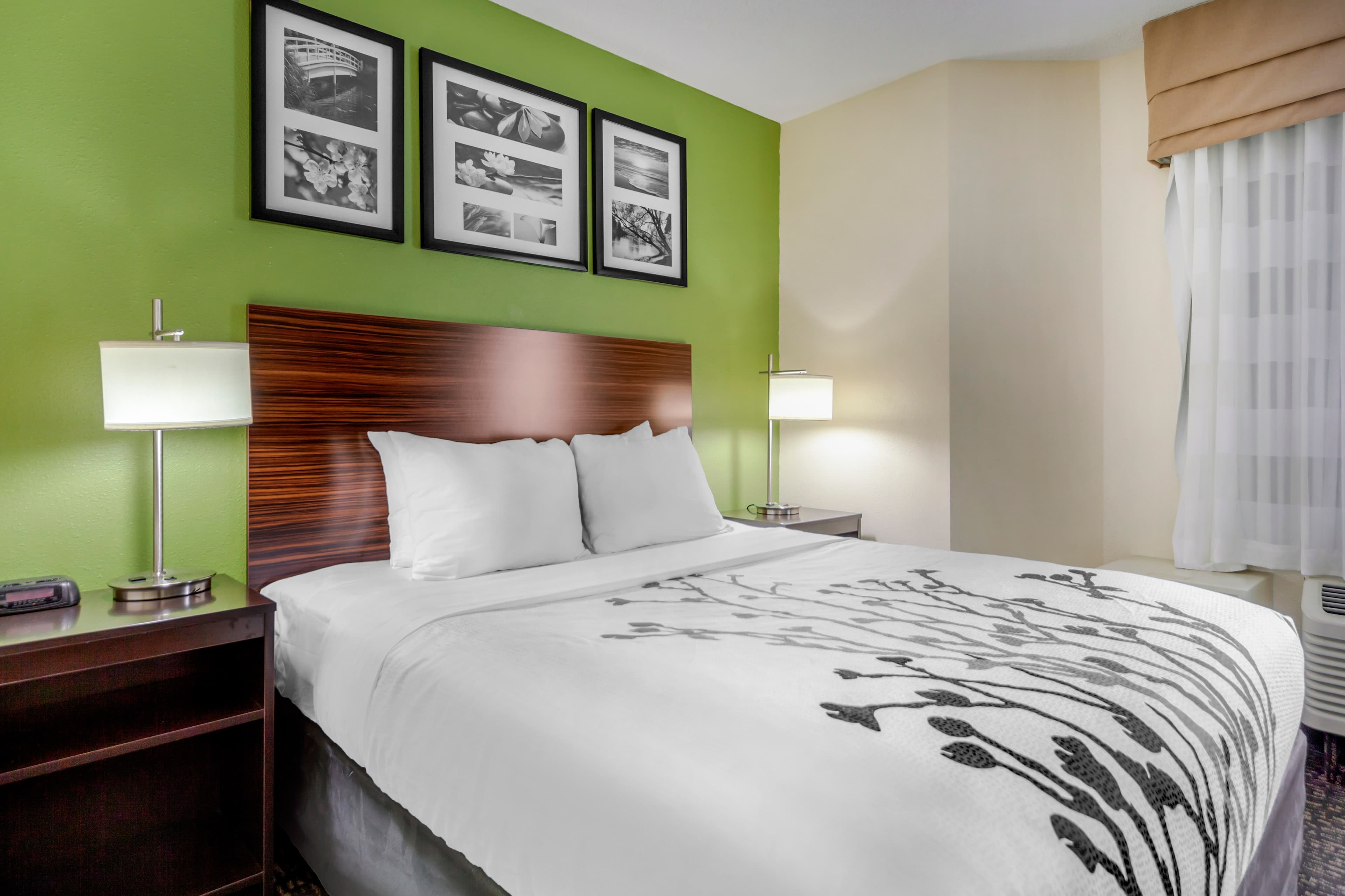 Sleep Inn & Suites Omaha Airport — 6