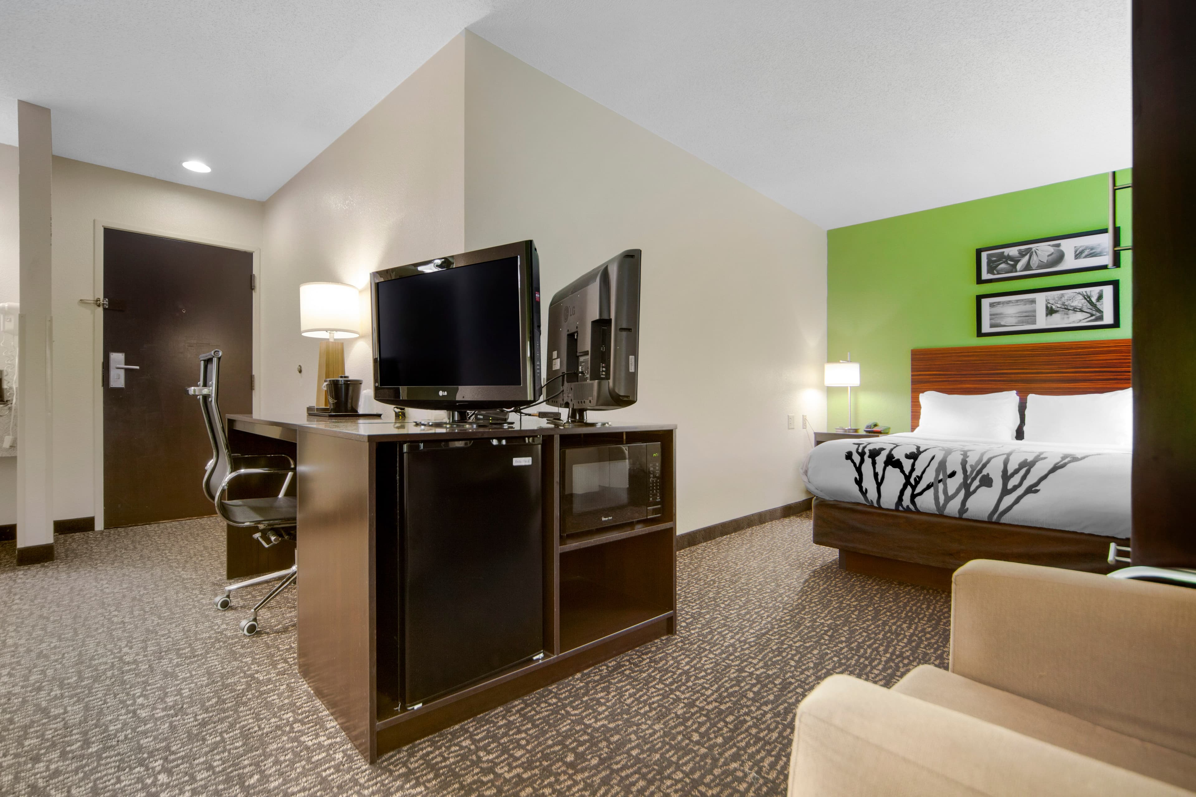 Sleep Inn & Suites Omaha Airport — 17