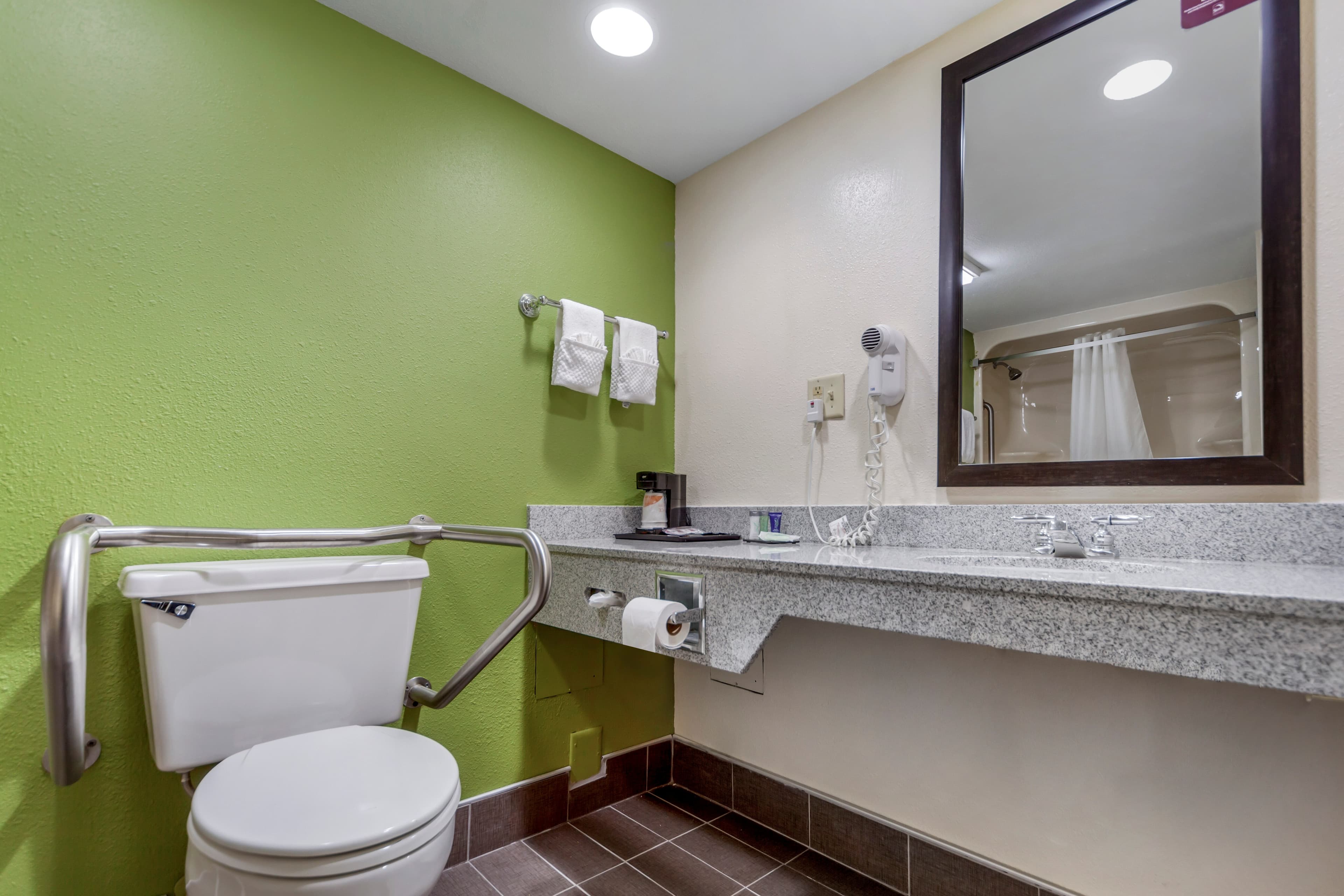 Sleep Inn & Suites Omaha Airport - Image 3