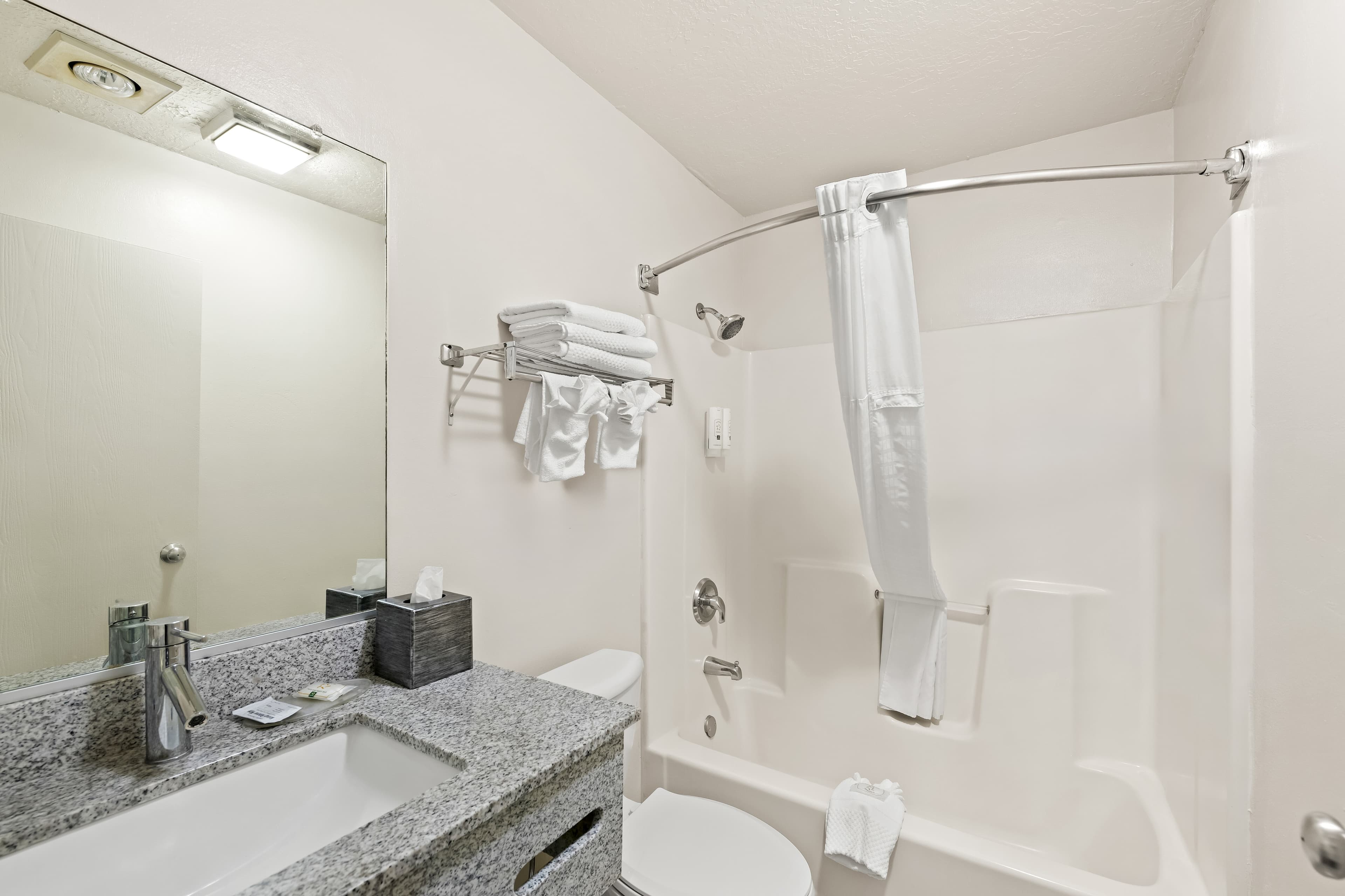 Quality Inn North Platte — 8