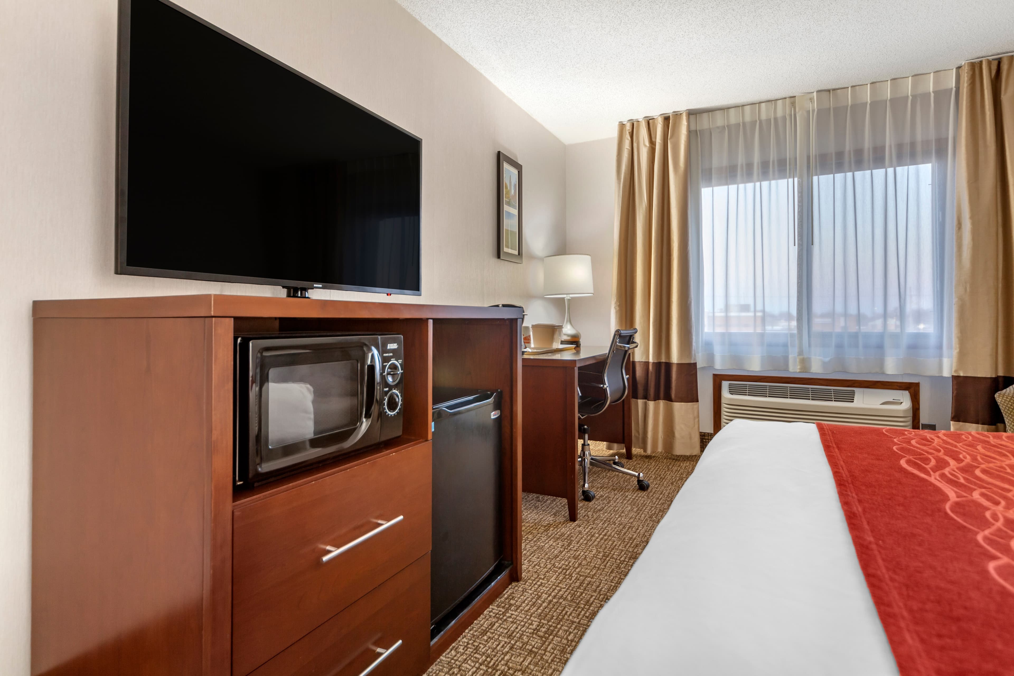 Comfort Inn Grand Island North - Image 2
