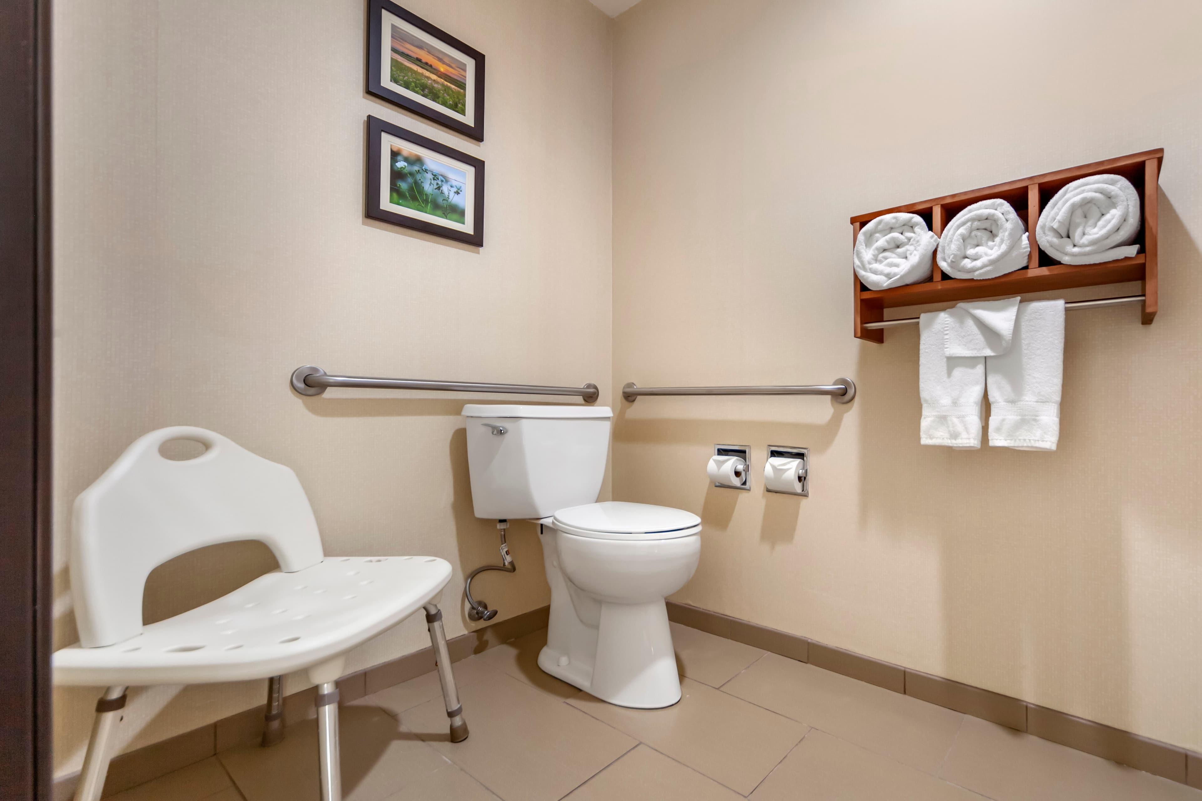 Comfort Inn Grand Island North — 9